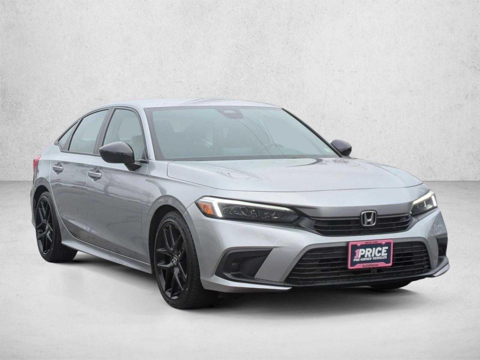 2024 Honda Civic Sport photo 3