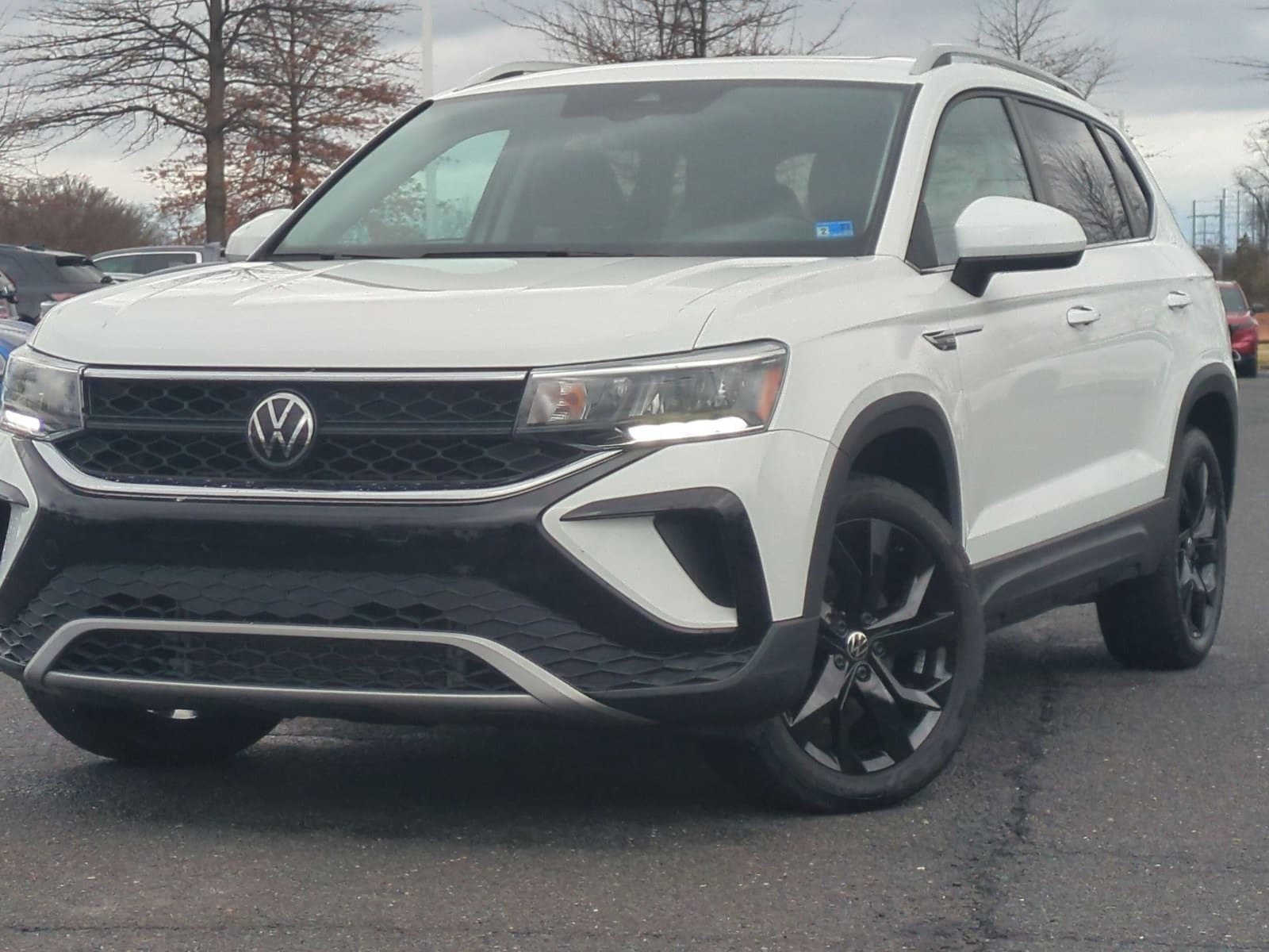 2024 Volkswagen Taos SE