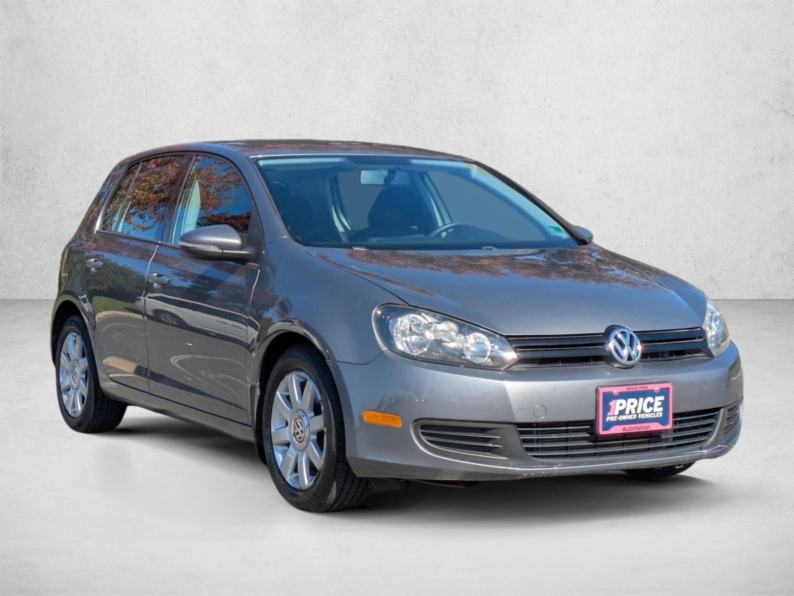 2012 Volkswagen Golf 2.5L photo 3
