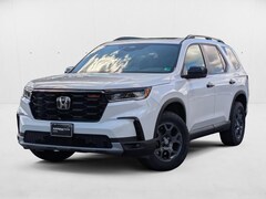2025 Honda Pilot TrailSport SUV
