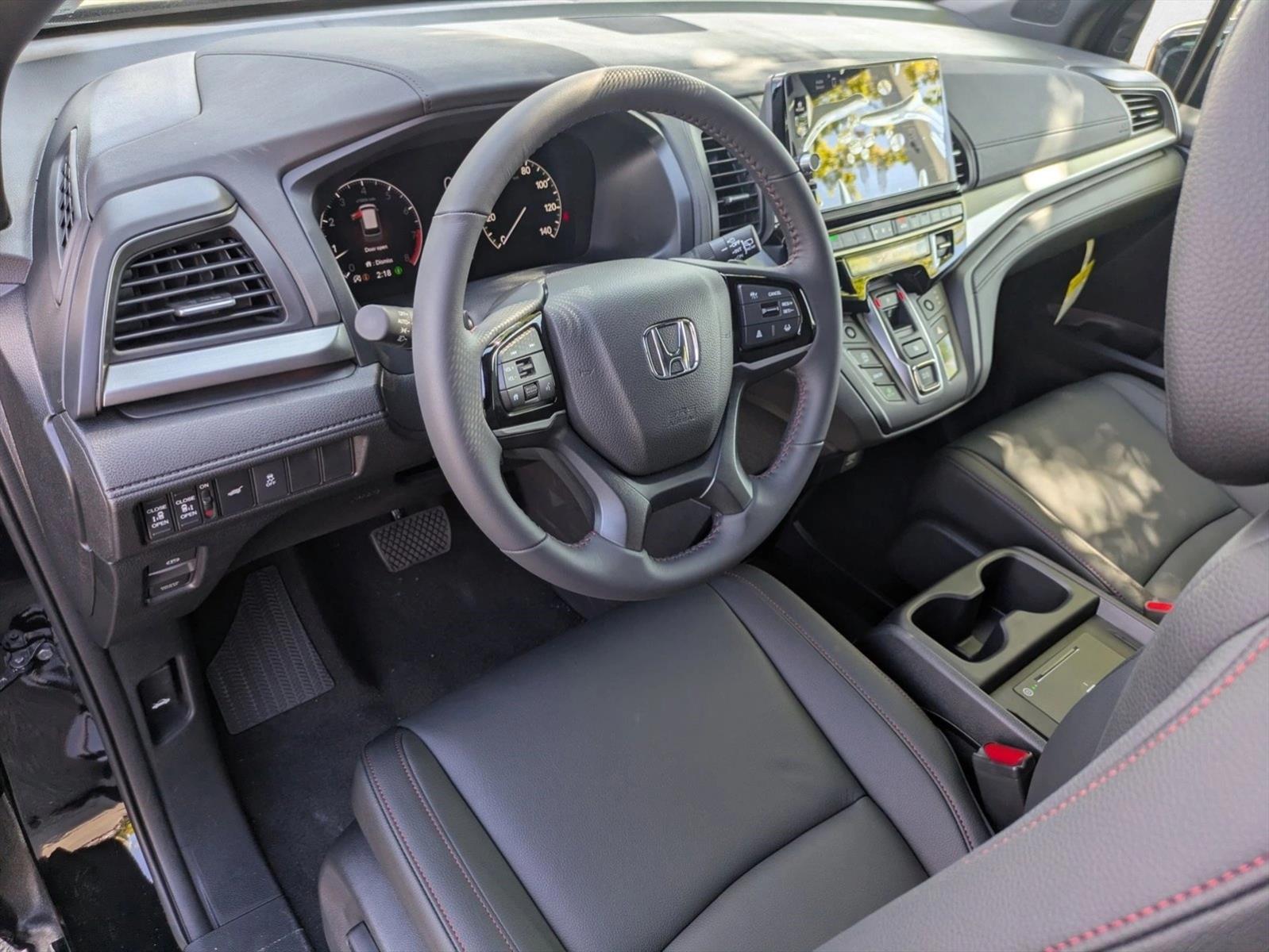 2026 Honda Odyssey Sport photo 3