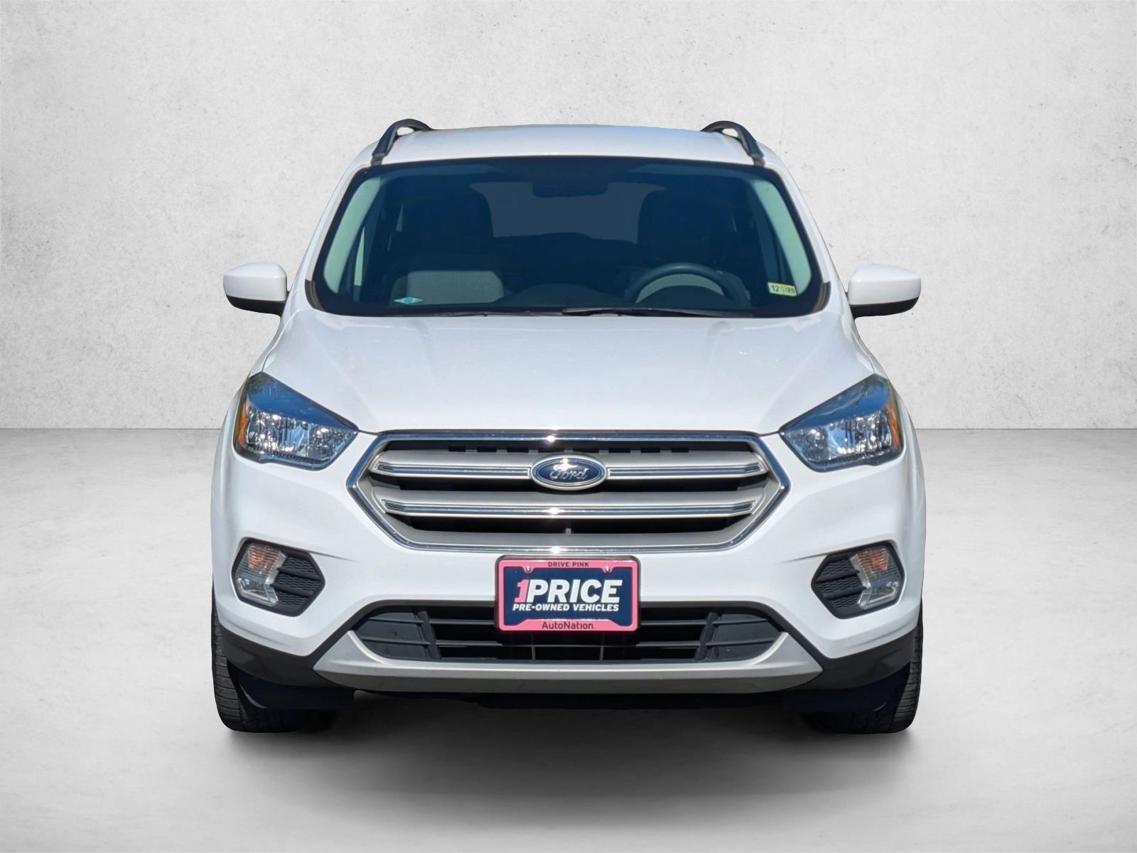2018 Ford Escape SE photo 2