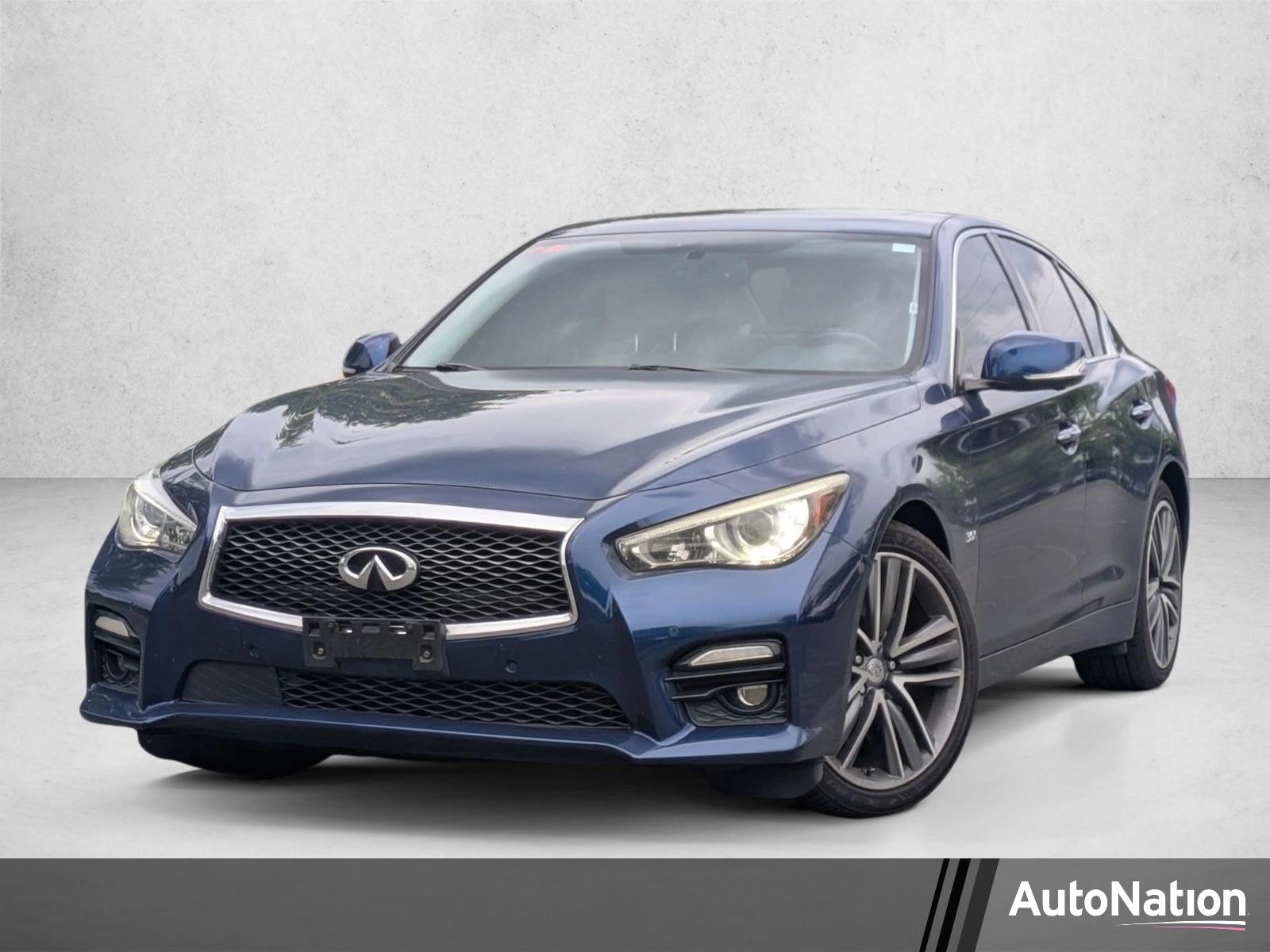 2017 INFINITI Q50