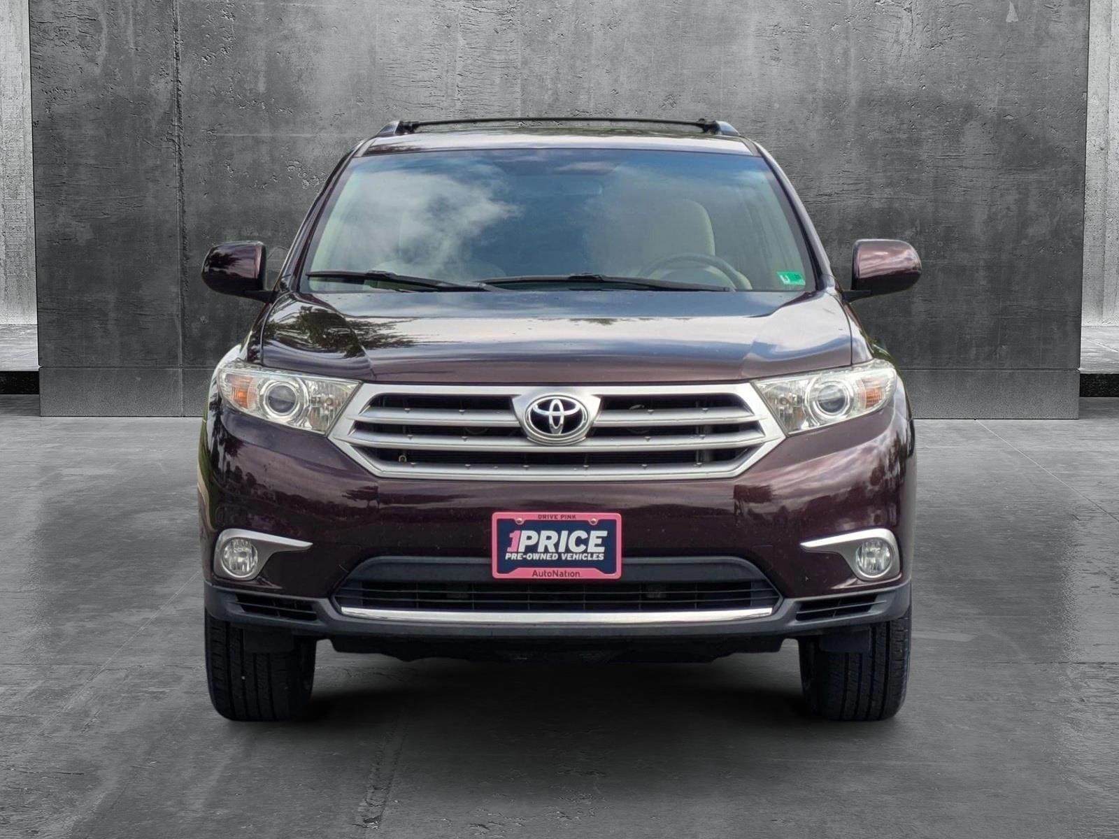 Used 2011 Toyota Highlander Base with VIN 5TDBK3EH9BS053444 for sale in Sterling, VA