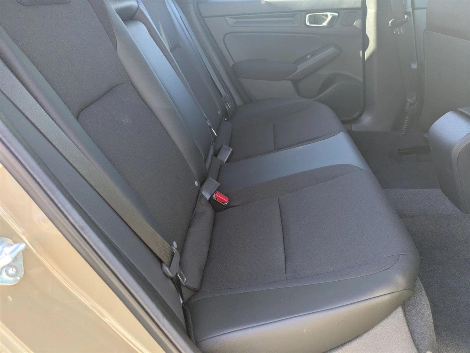 2026 Honda Civic Hatchback Sport - Photo 20