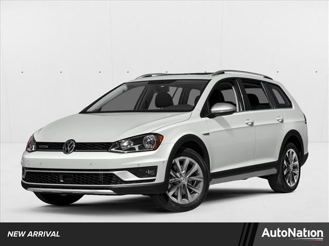 2017 Volkswagen Golf Alltrack TSI S 4Motion DSG's photo