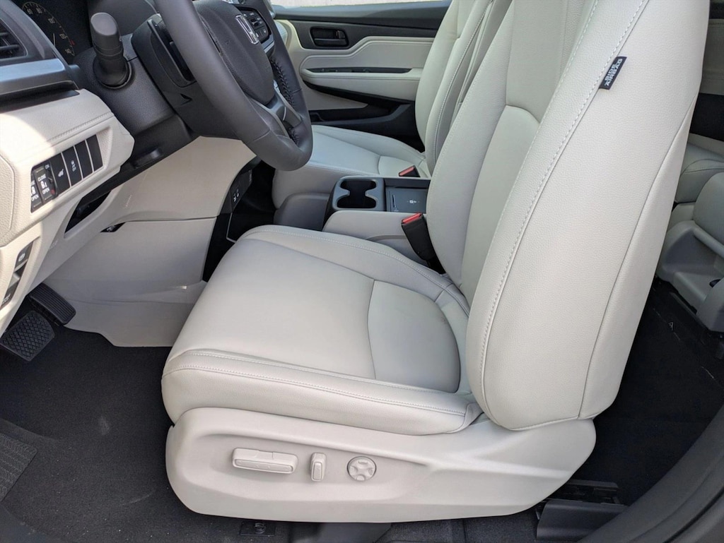 New 2026 Honda Odyssey EX-L Van Passenger