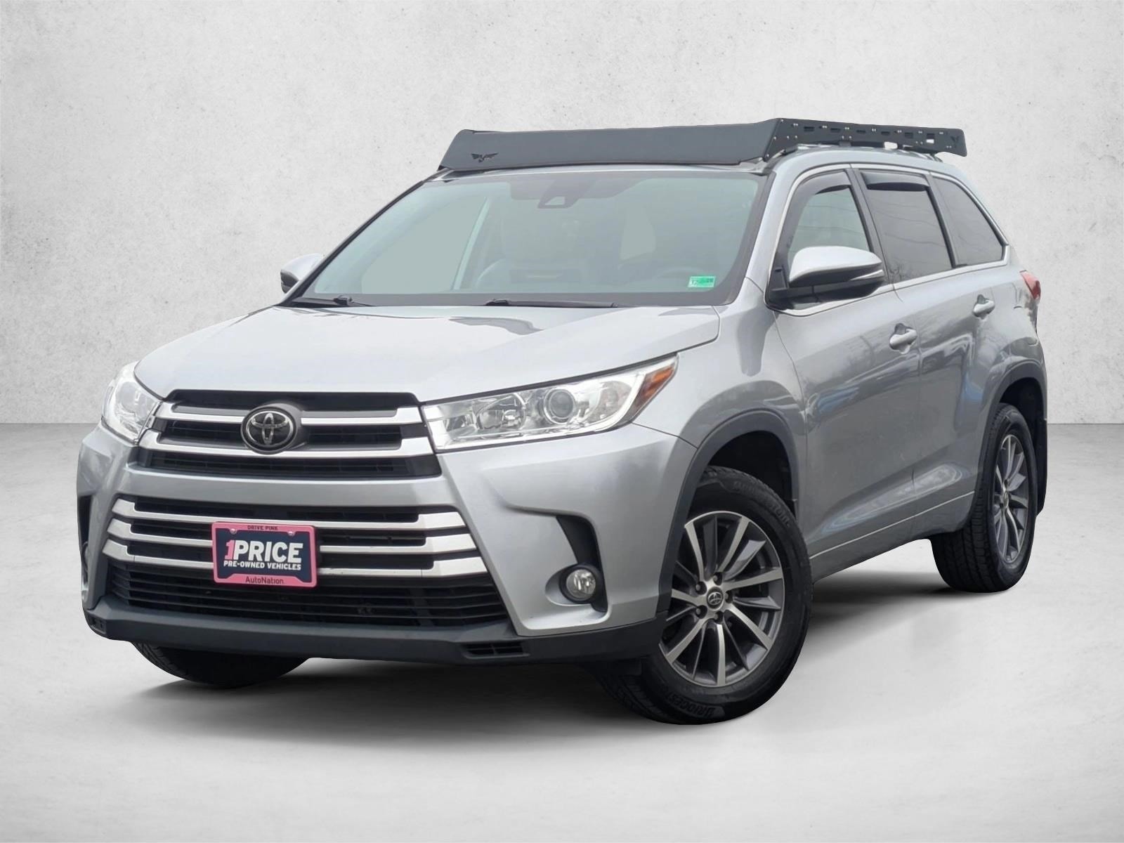2018 Toyota Highlander XLE's photo