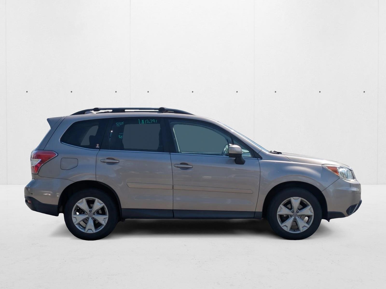 2016 Subaru Forester 2.5i Limited photo 4