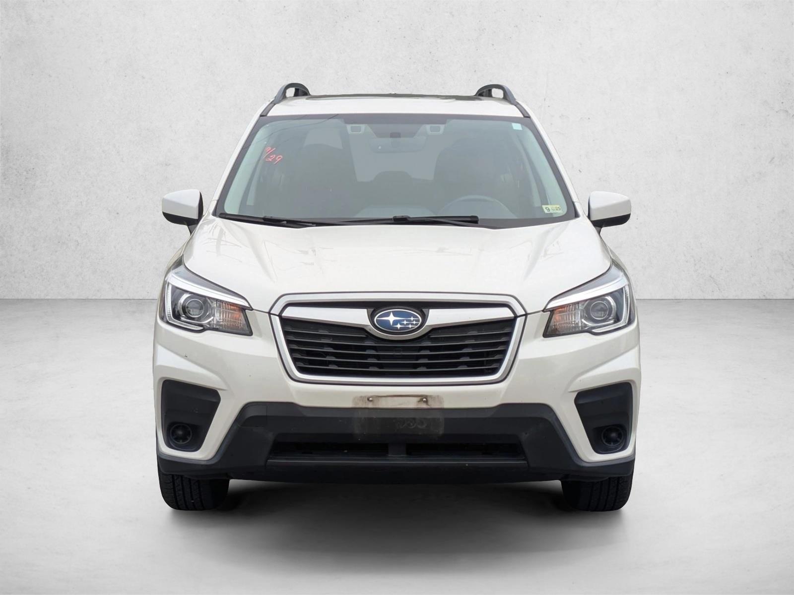 2020 Subaru Forester Premium photo 2