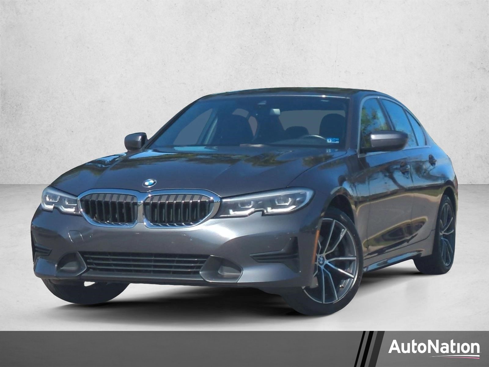  BMW 330i