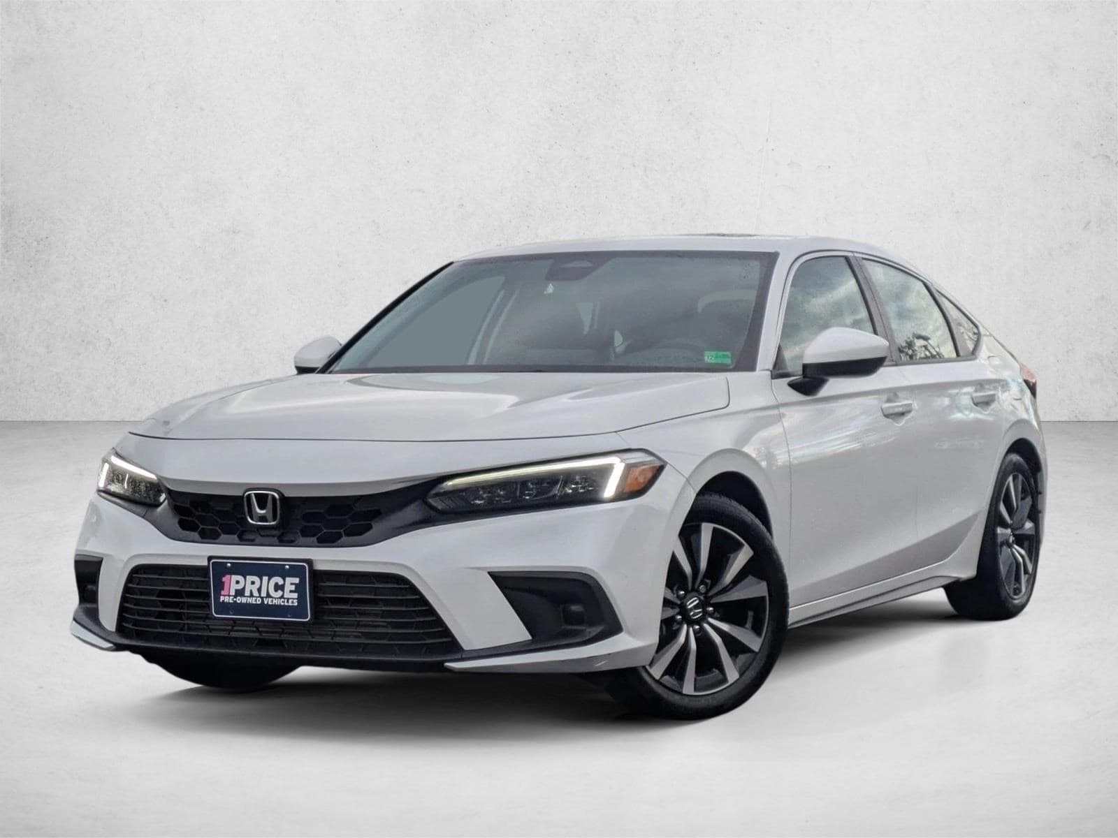 2024 Honda Civic Hatchback EX-L's photo