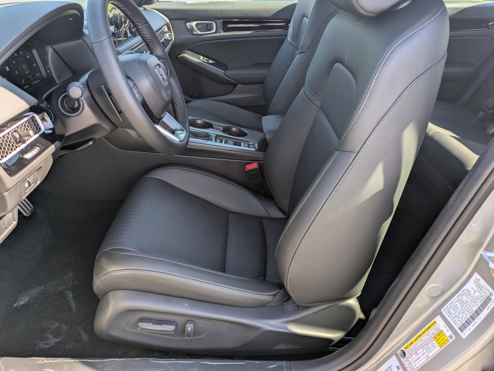 2026 Honda Civic Hybrid Sport Touring photo 4