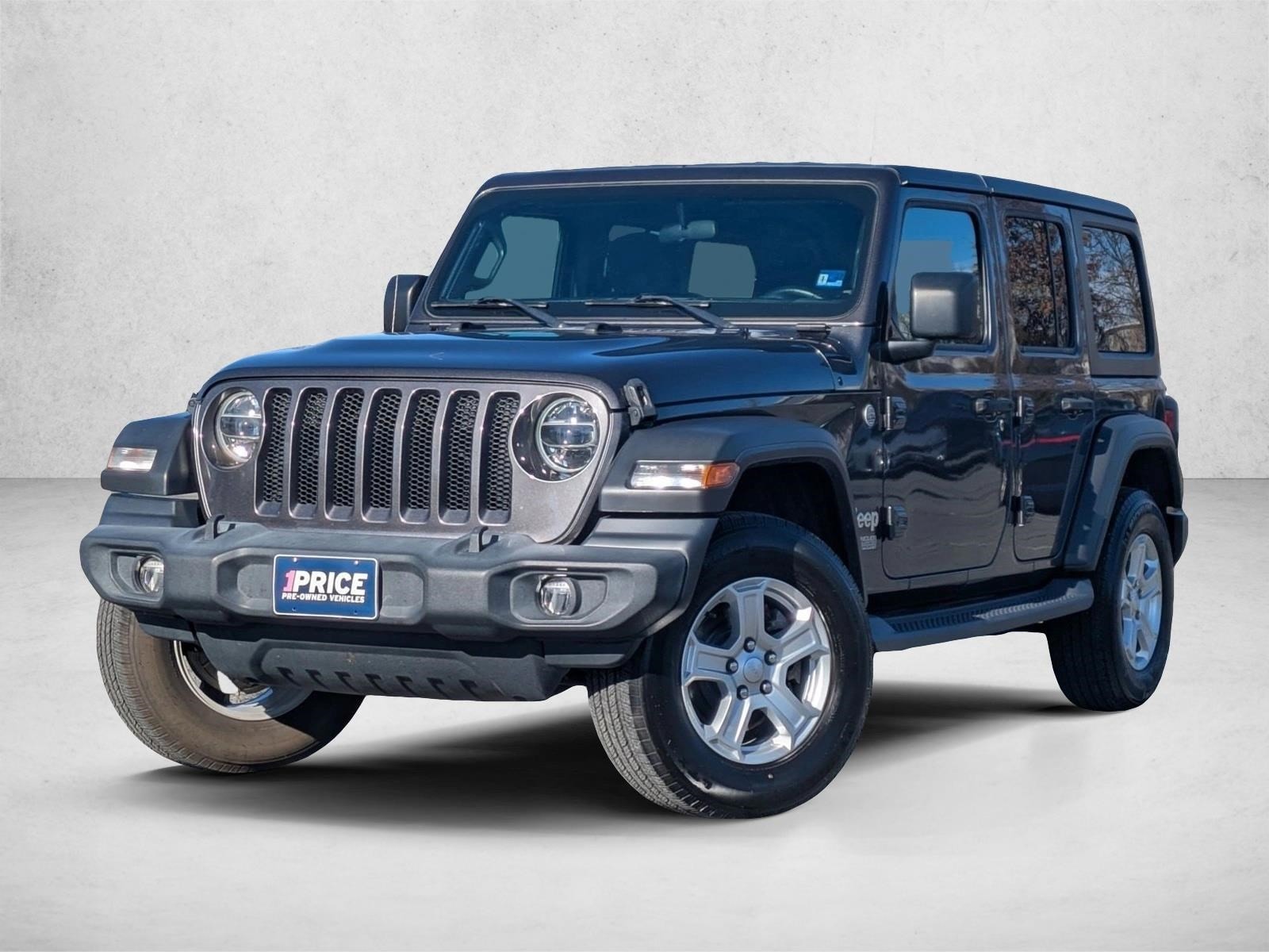 2020 Jeep Wrangler Sport S's photo