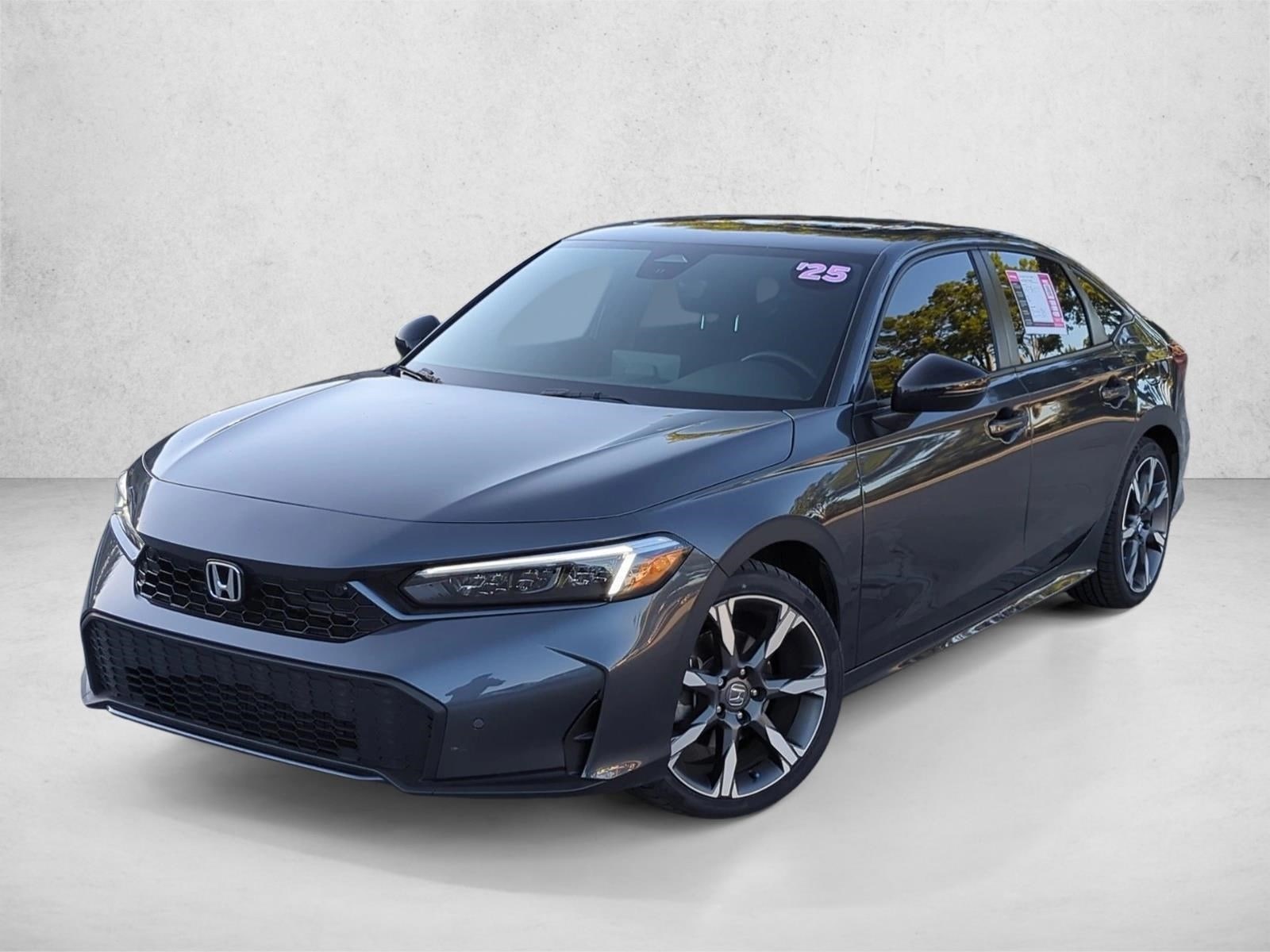 2025 Honda Civic Sport Touring's photo