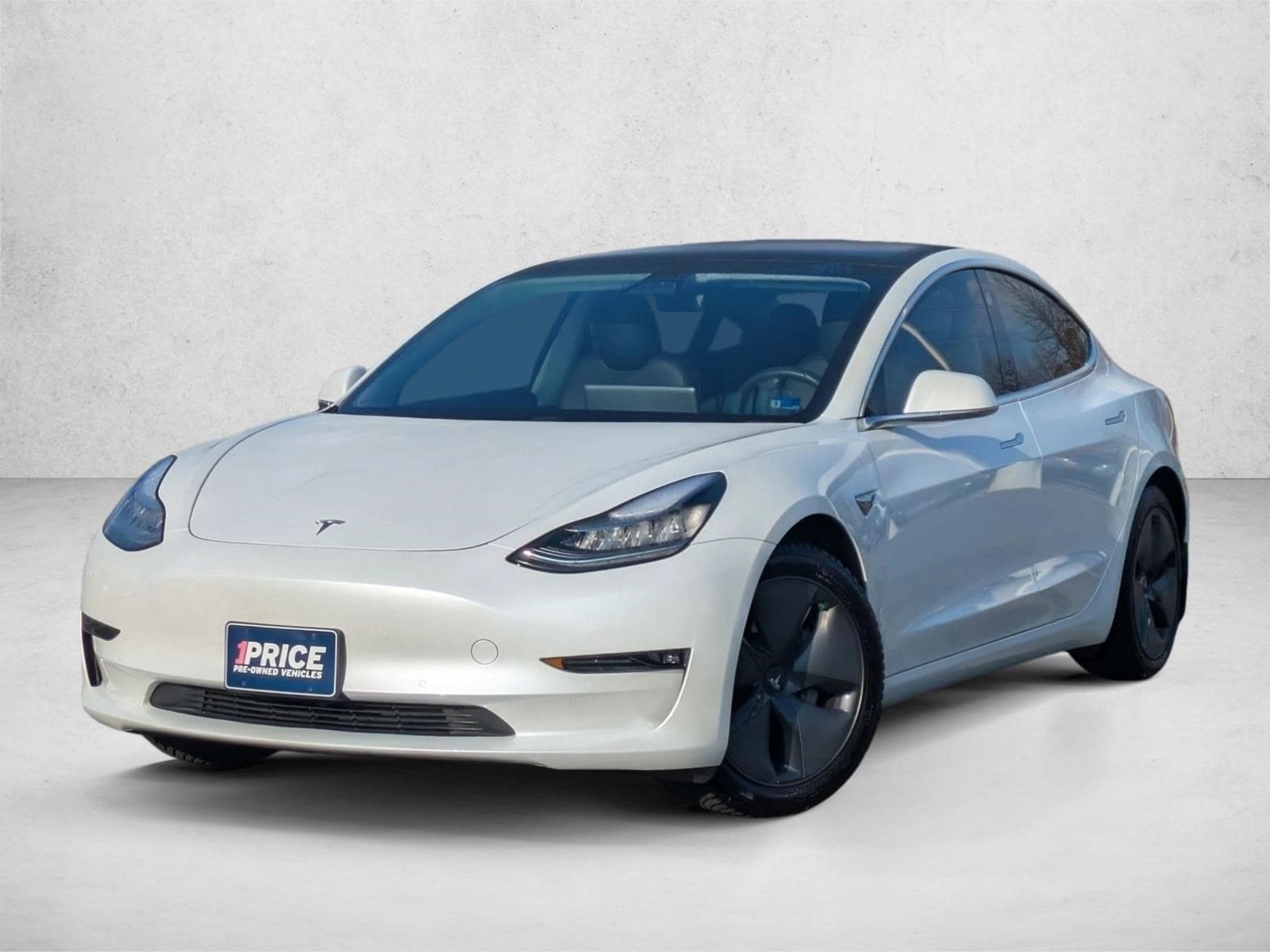 2020 Tesla Model 3 Base's photo