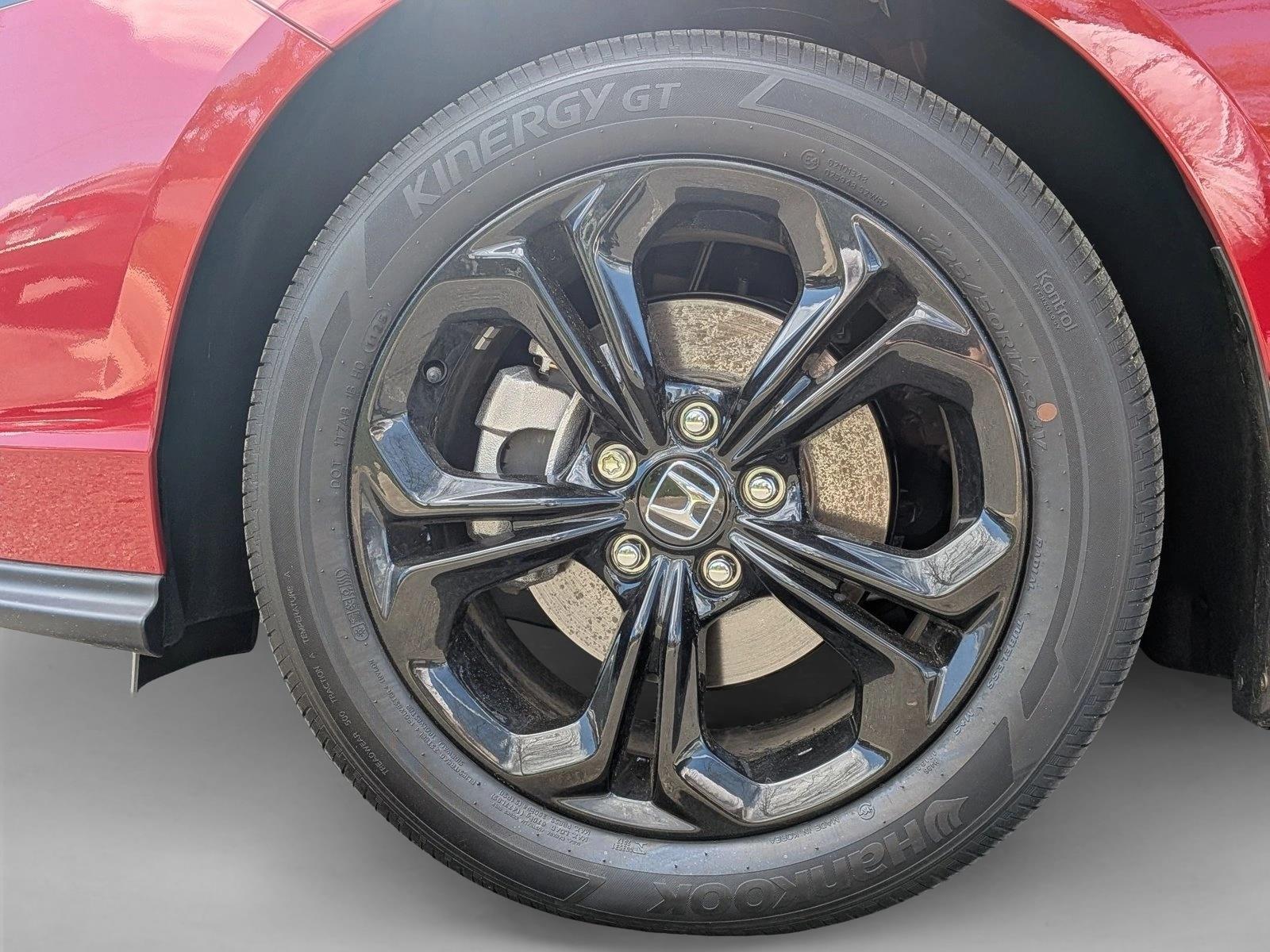 2025 Honda Accord SE - Photo 10