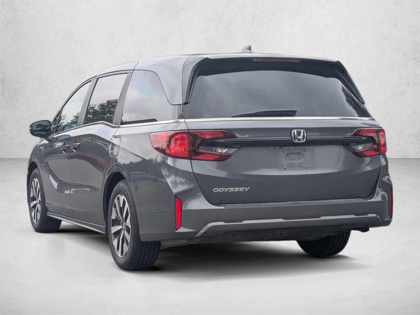 2026 Honda Odyssey EX-L - Photo 7