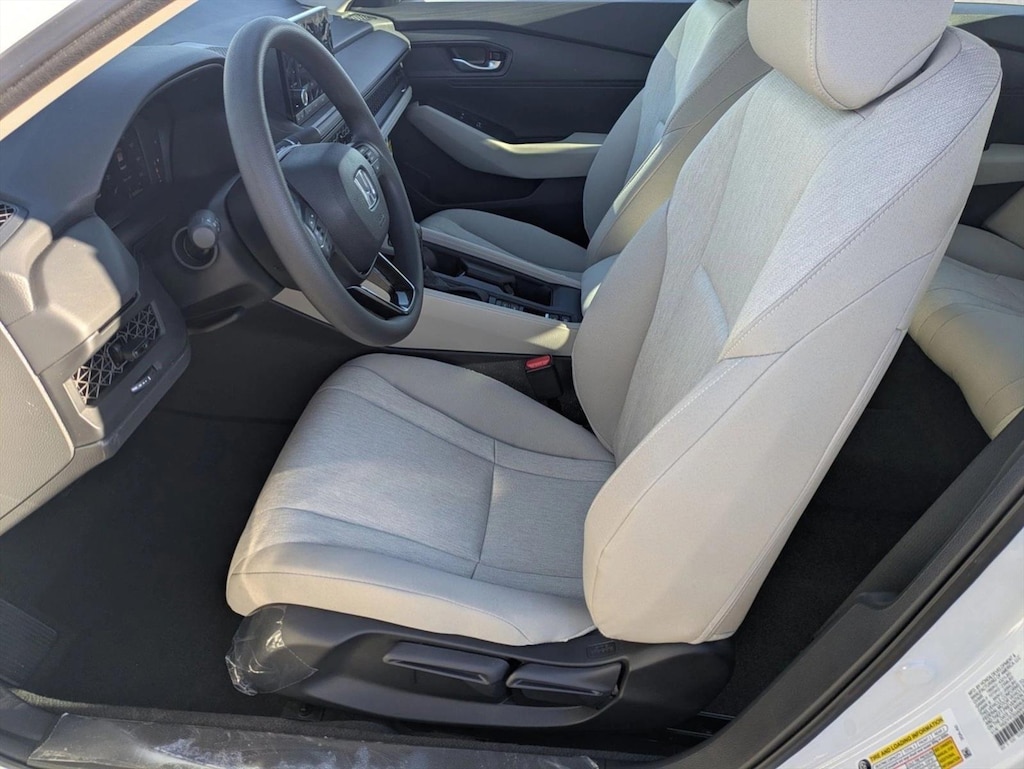 New 2025 Honda Accord LX Sedan