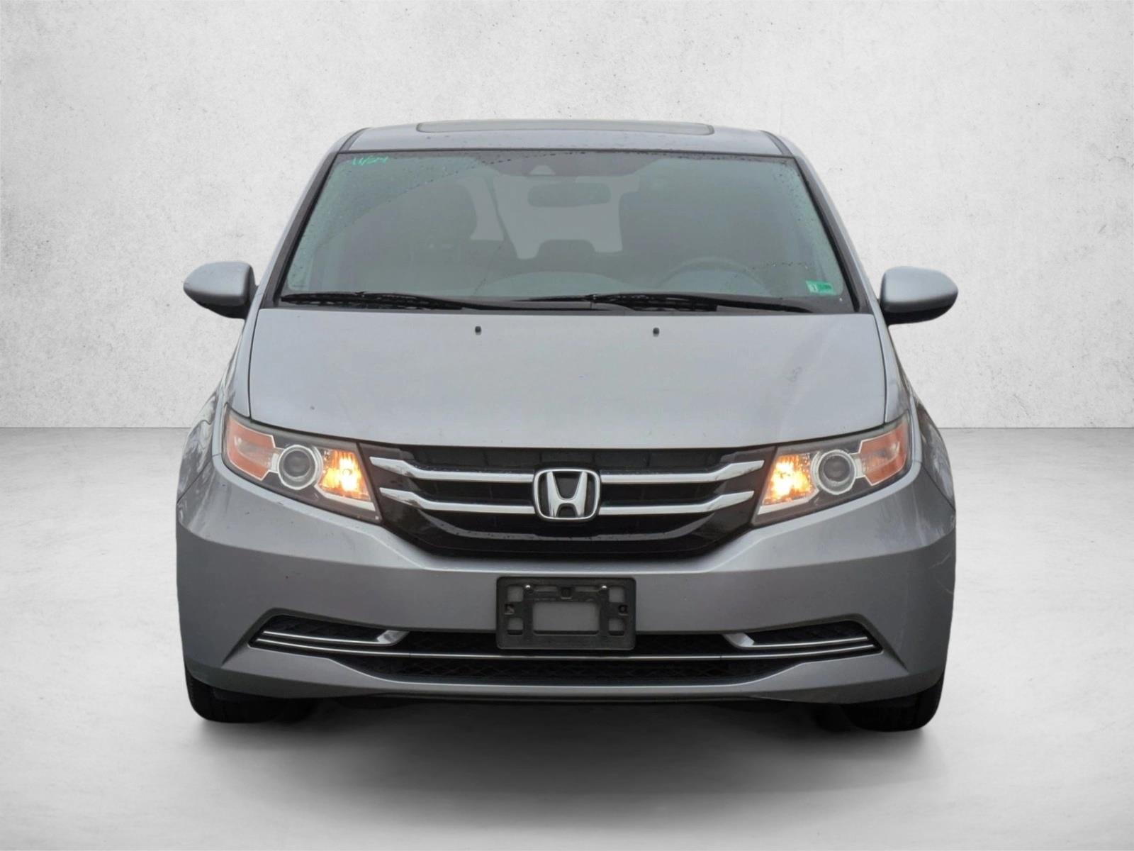 2016 Honda Odyssey EX-L photo 2