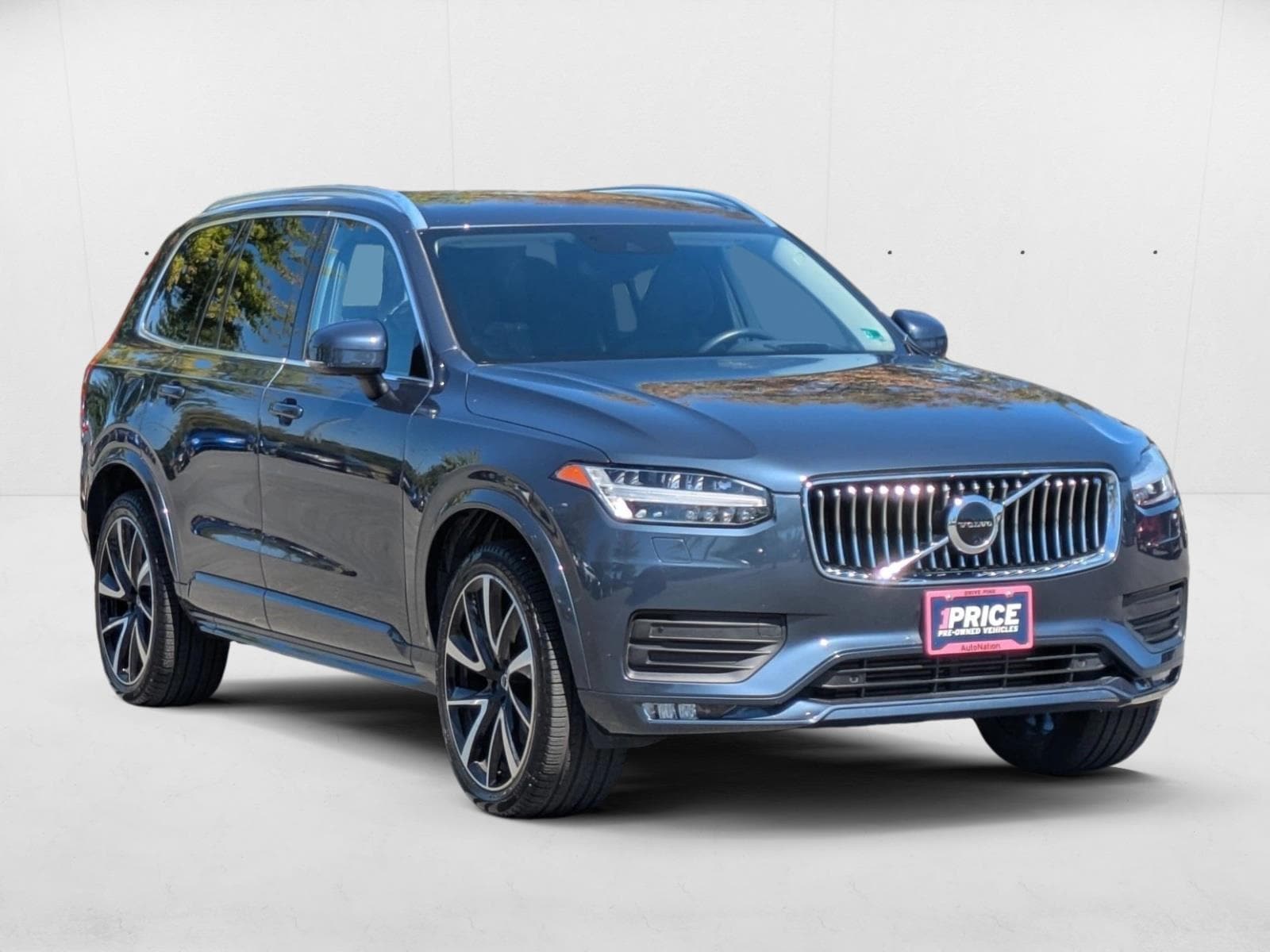 2022 Volvo XC90 Momentum