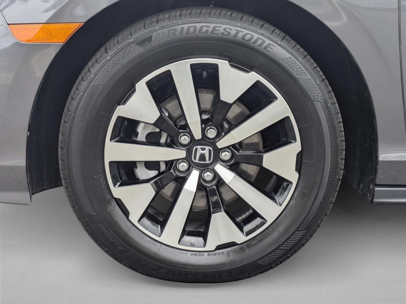 2026 Honda Odyssey EX-L - Photo 25
