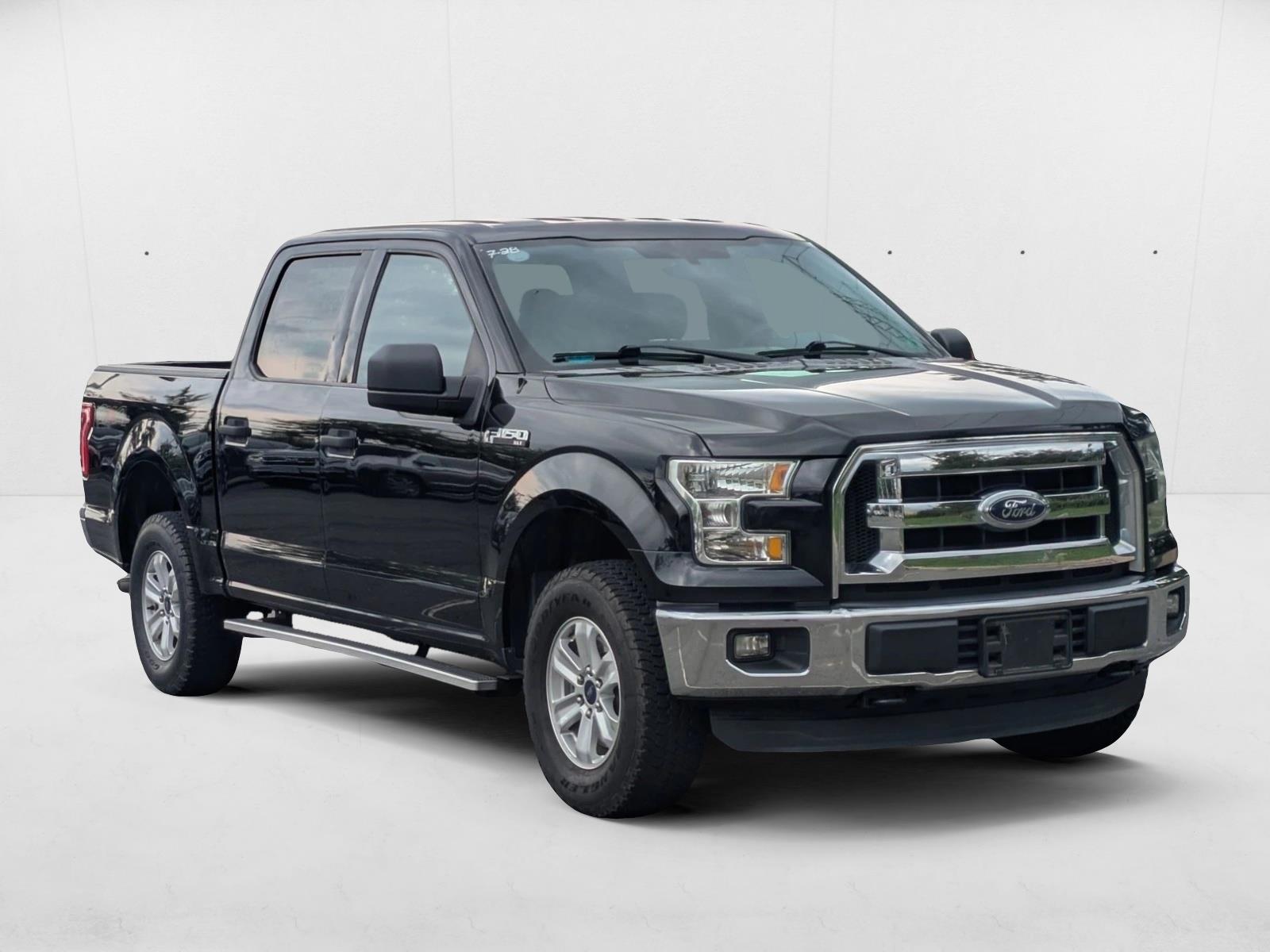 2016 Ford F-150 XLT photo 3