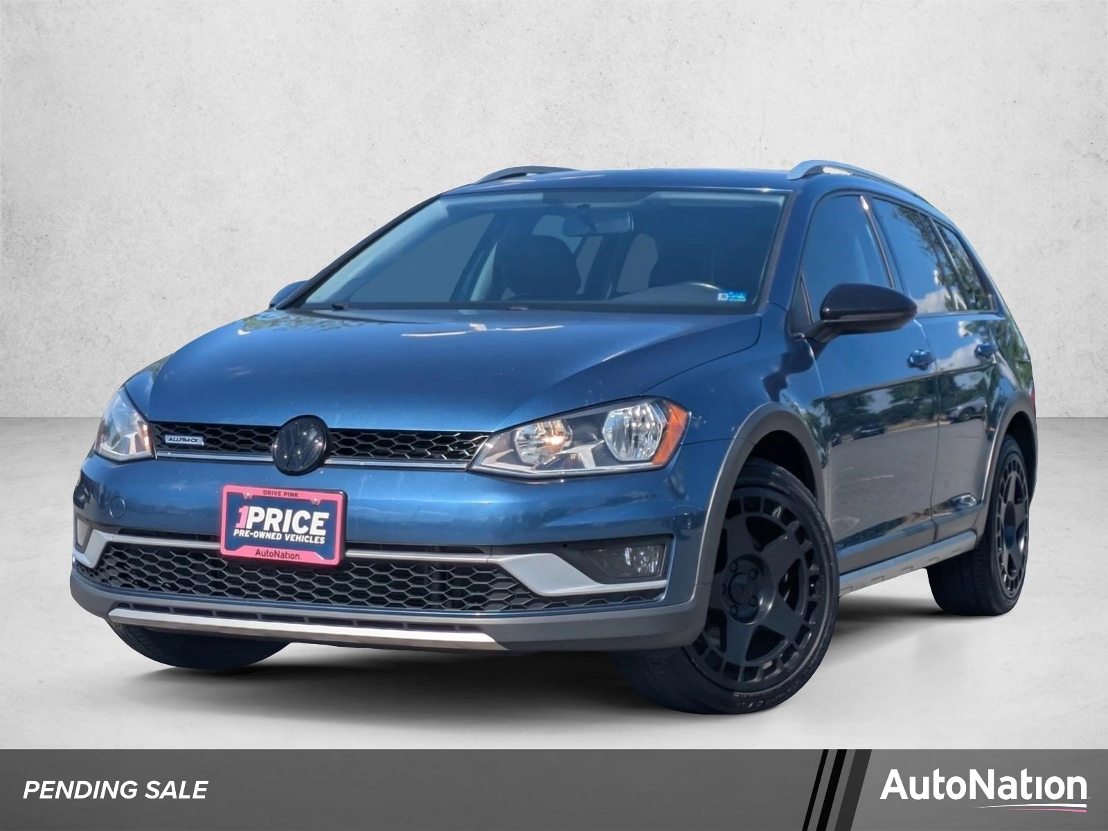 2017 Volkswagen Golf Alltrack TSI S 4Motion DSG's photo