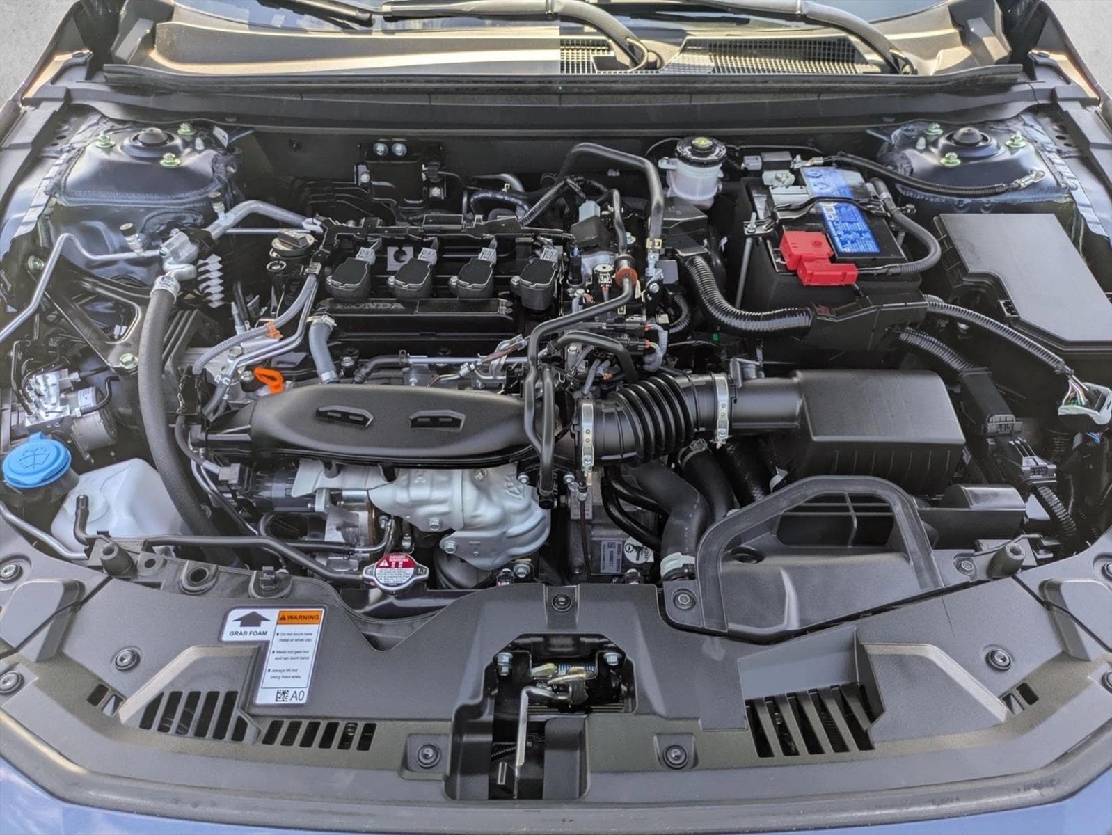 2025 Honda Accord SE - Photo 23