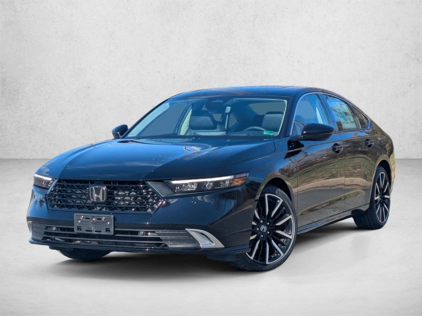 2025 Honda Accord Hybrid Touring's photo