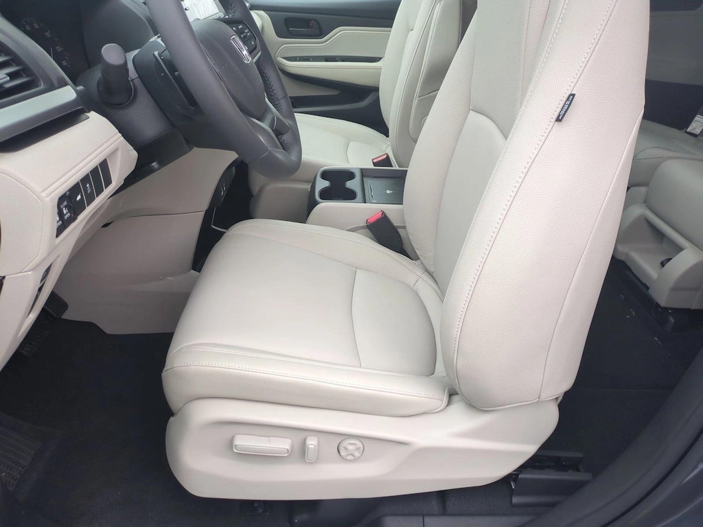 New 2026 Honda Odyssey EX-L Van Passenger