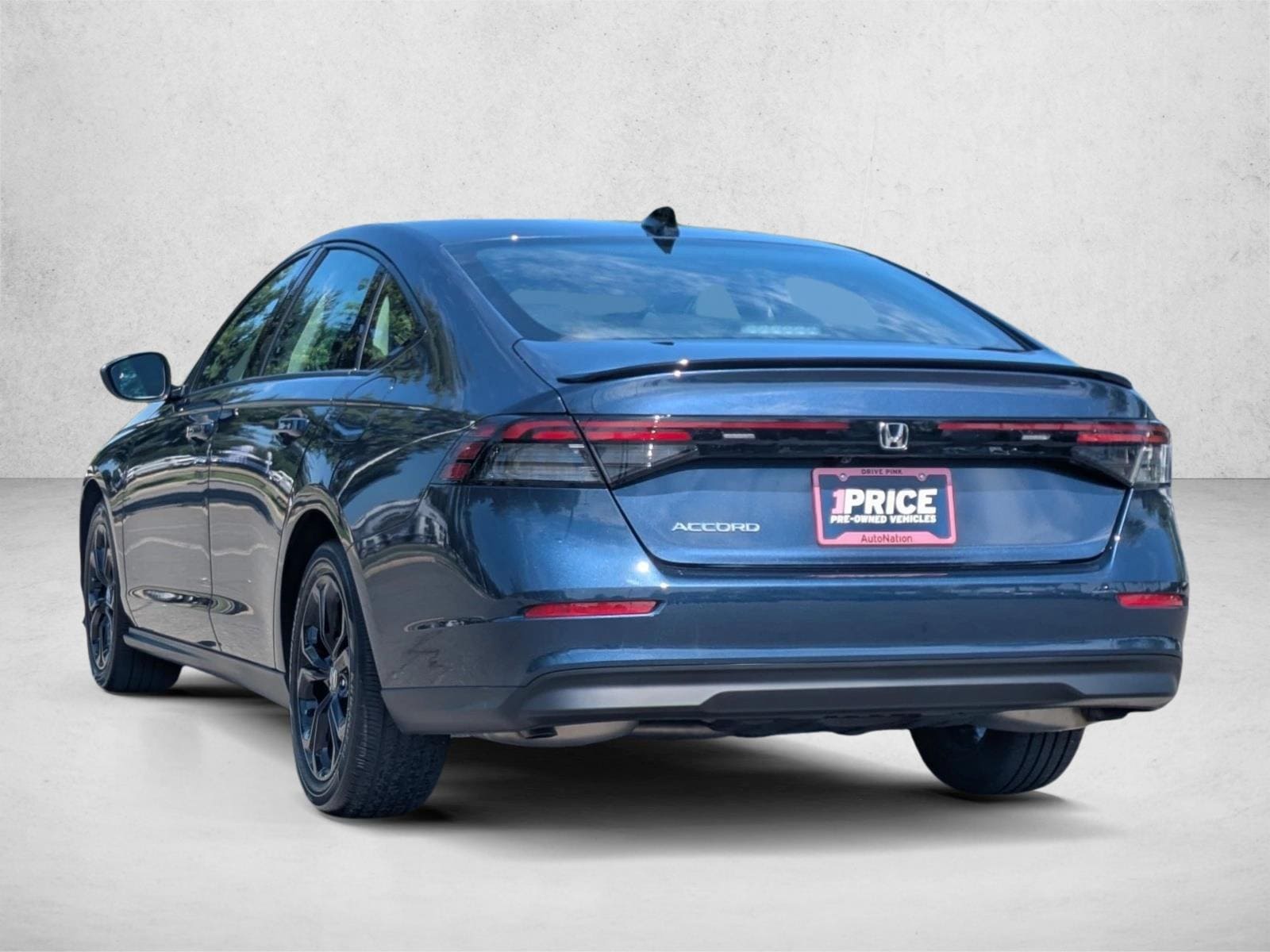2025 Honda Accord SE - Photo 8