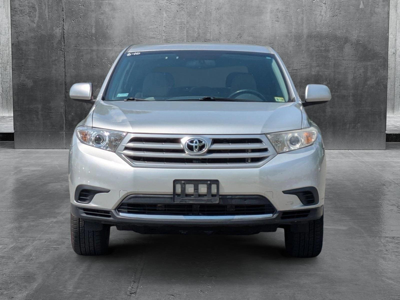 Used 2013 Toyota Highlander Base with VIN 5TDBK3EH6DS220958 for sale in Sterling, VA