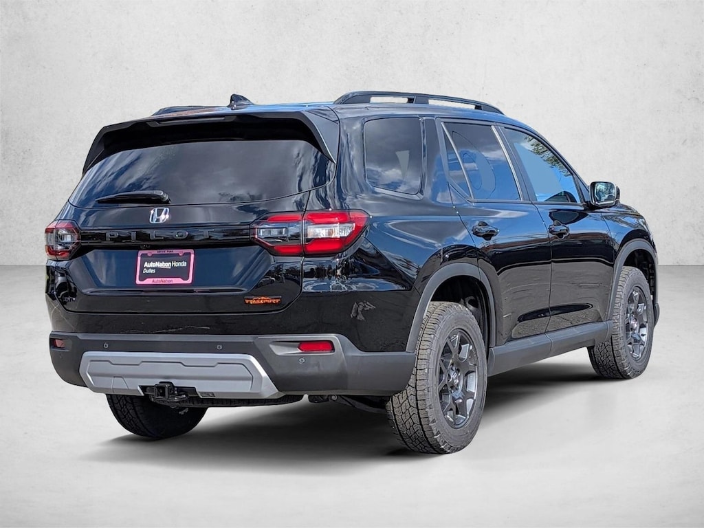 New 2025 Honda Pilot TrailSport SUV