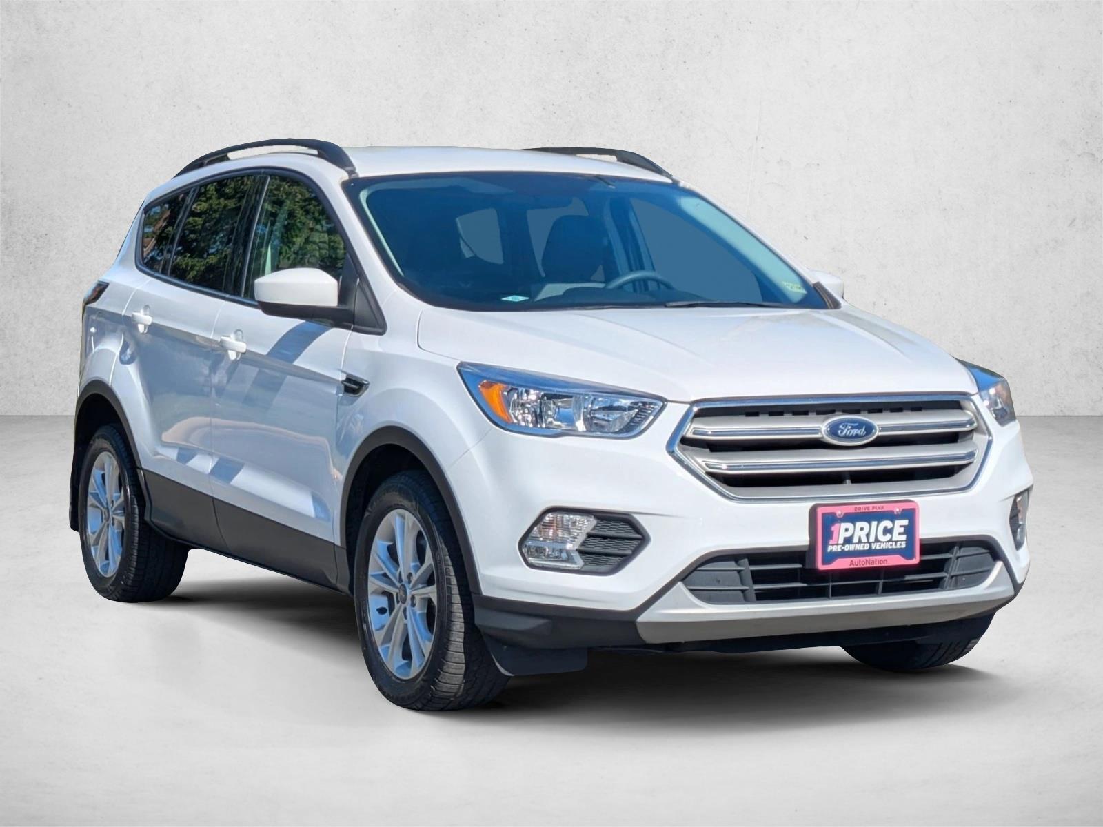 2018 Ford Escape SE photo 3