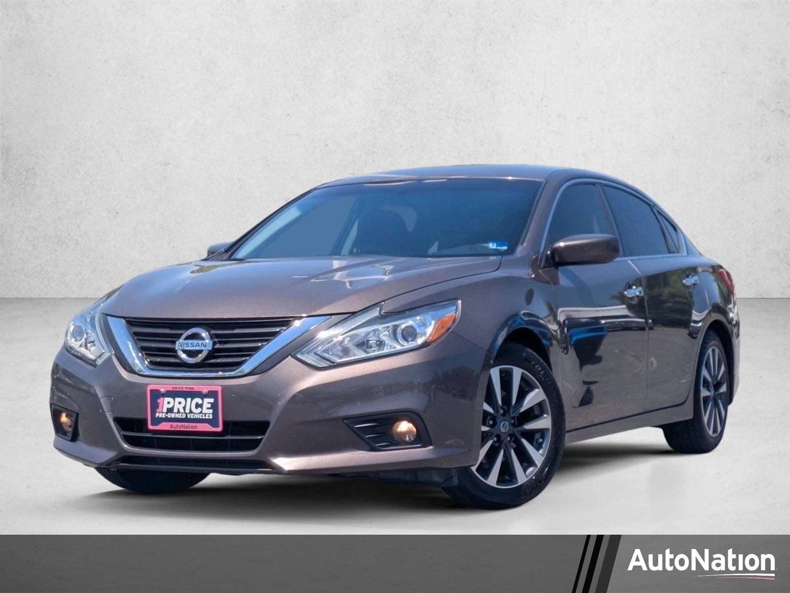 2016 Nissan Altima 2.5 SV's photo