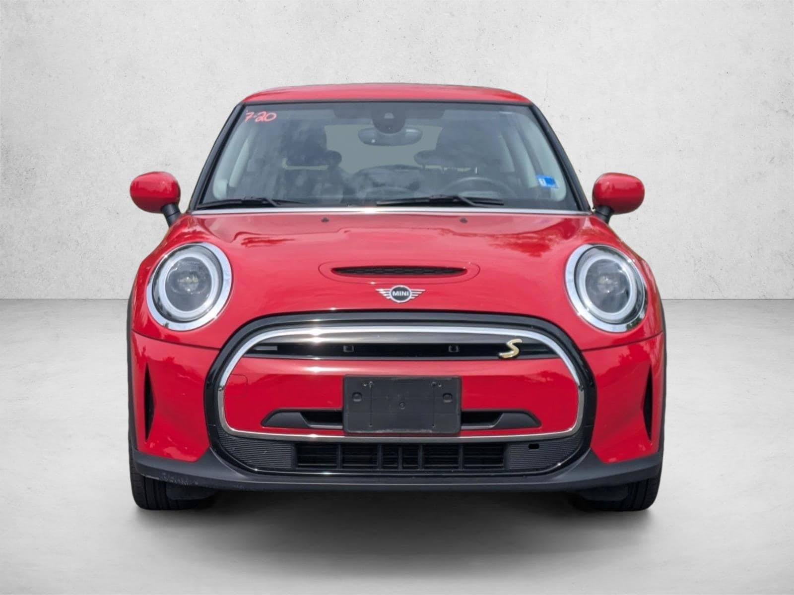 Used 2024 MINI Hardtop 2 Door SE with VIN WMW13DJ01R2U86981 for sale in Sterling, VA