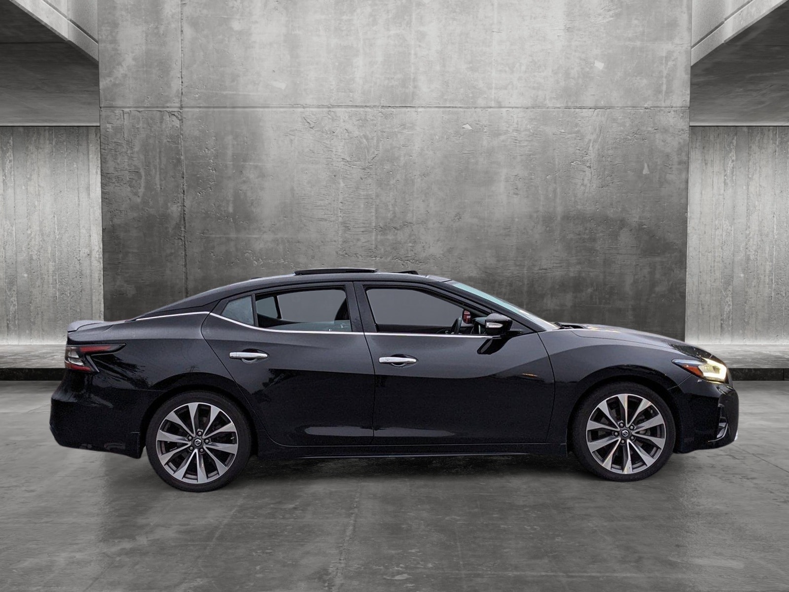 Used 2019 Nissan Maxima Platinum with VIN 1N4AA6AV9KC362298 for sale in Sterling, VA