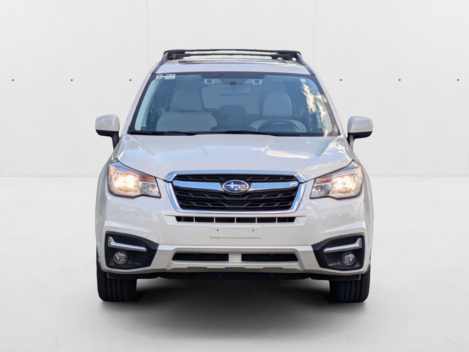 2017 Subaru Forester 2.5i Premium photo 2
