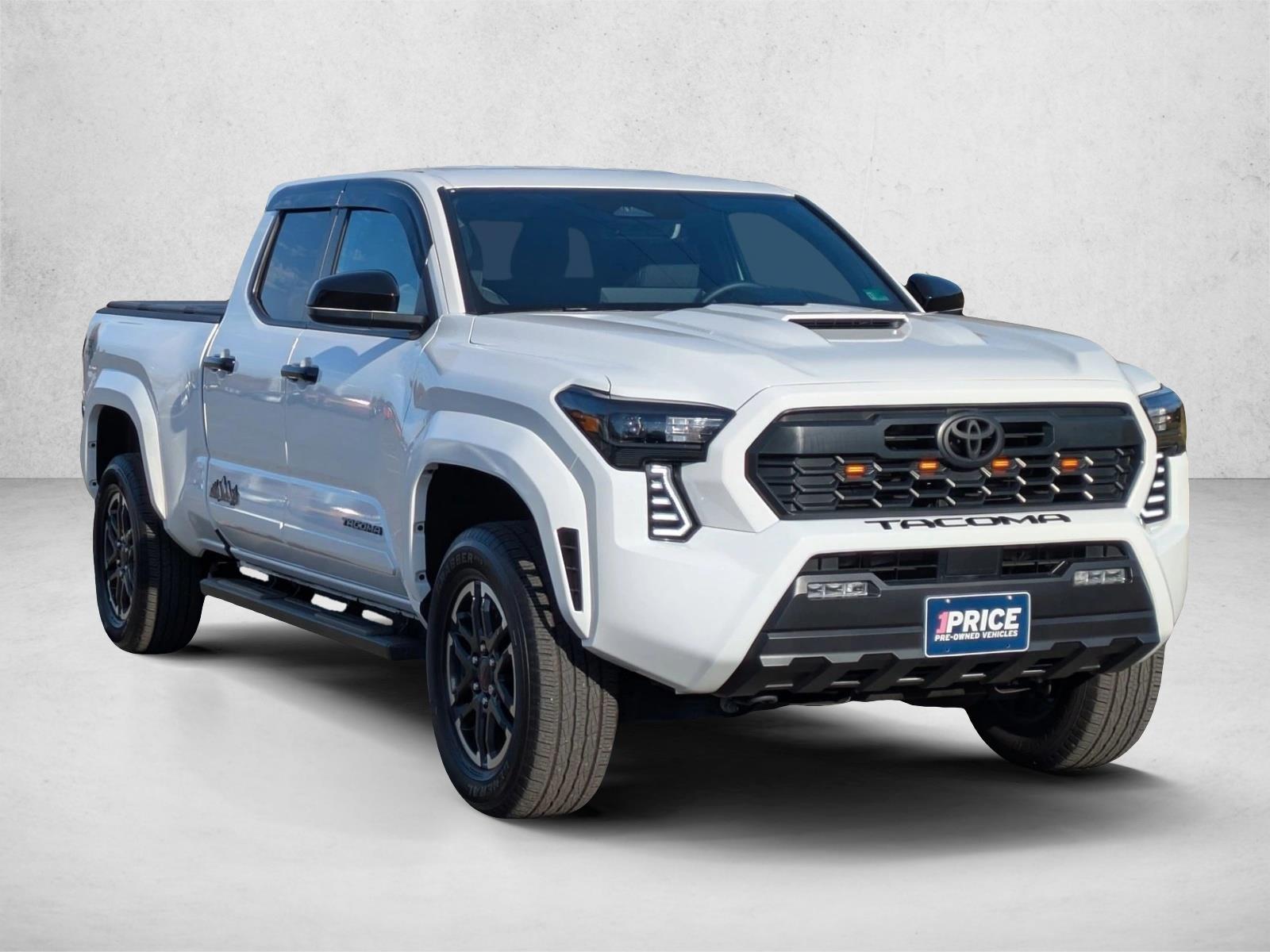 2024 Toyota Tacoma TRD Sport Double Cab photo 3