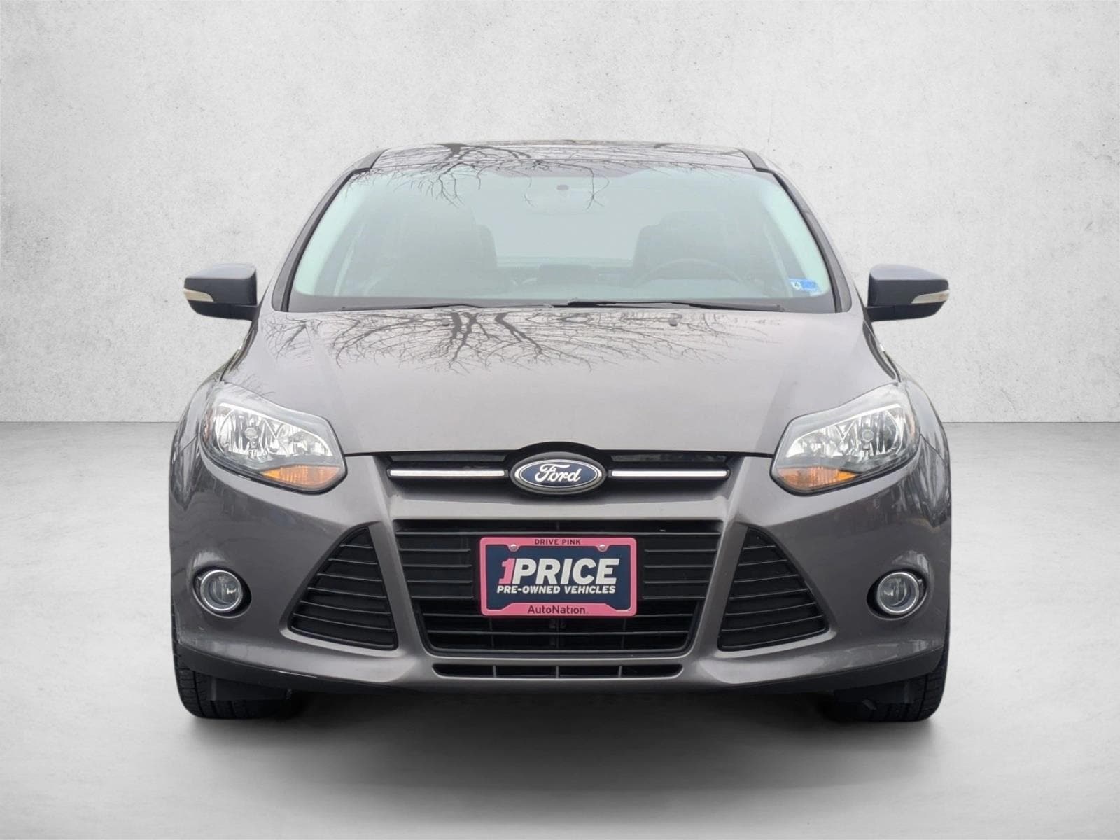 Used 2014 Ford Focus Titanium with VIN 1FADP3J29EL321660 for sale in Sterling, VA