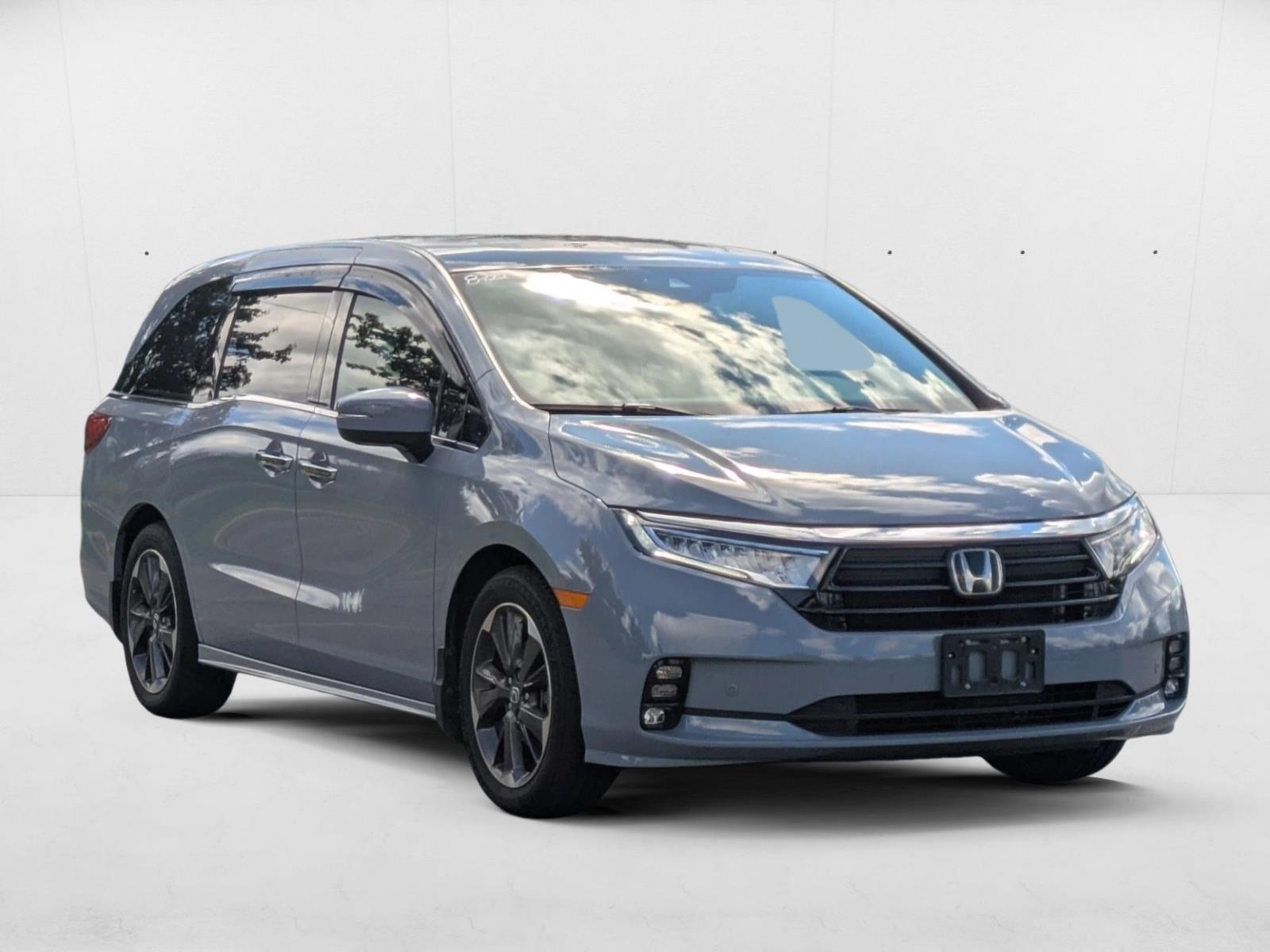 2023 Honda Odyssey Elite photo 3