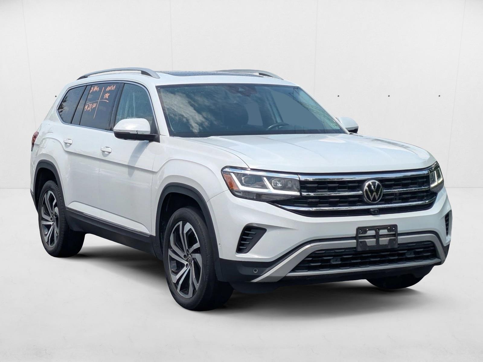 2021 Volkswagen Atlas V6 SEL Premium photo 3