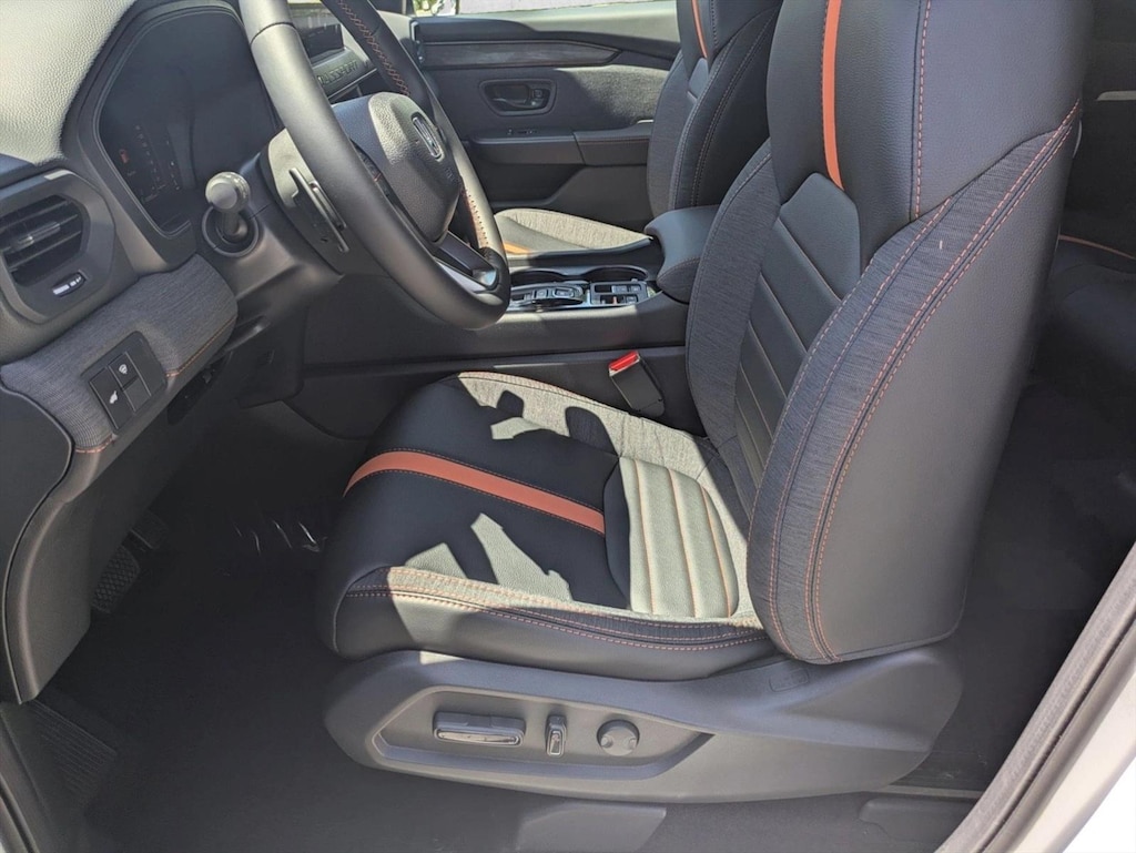 New 2026 Honda Passport TrailSport Blackout SUV