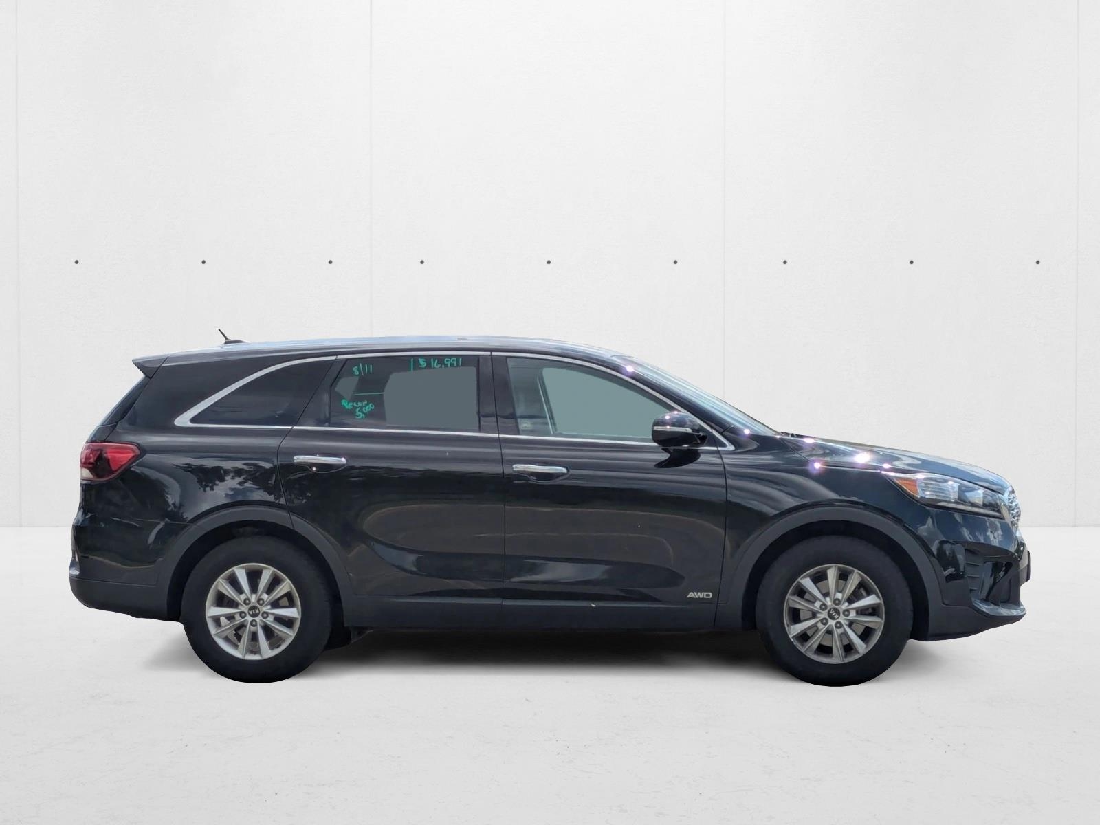 2019 Kia Sorento LX photo 4