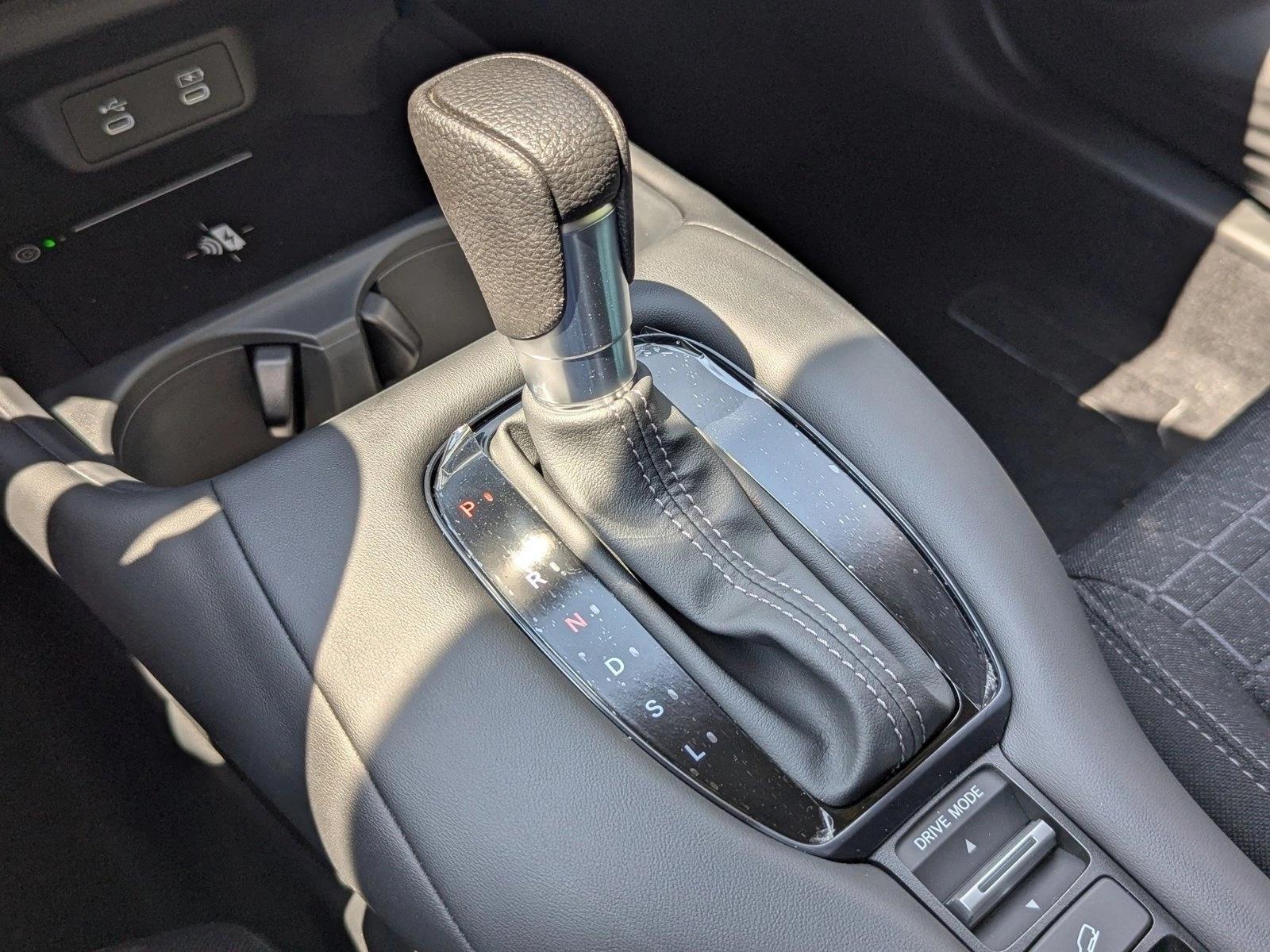 2026 Honda HR-V LX - Photo 13