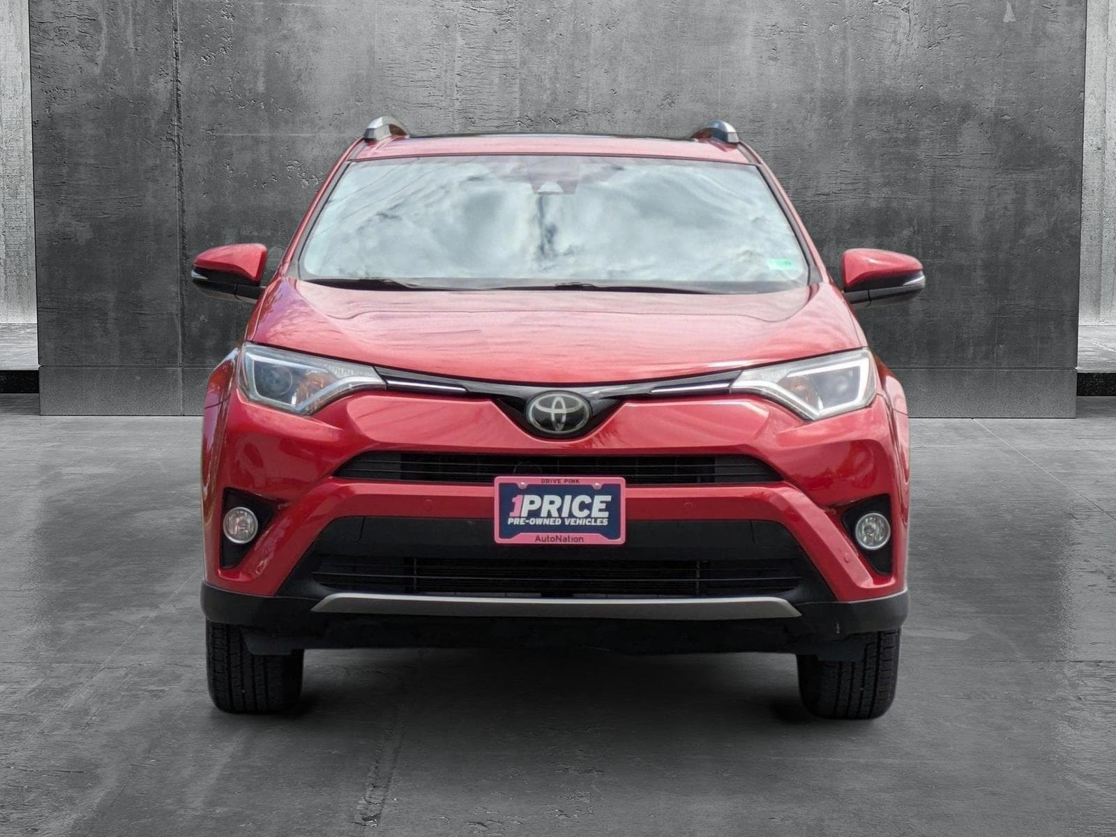 Used 2016 Toyota RAV4 XLE with VIN 2T3RFREV4GW500067 for sale in Sterling, VA