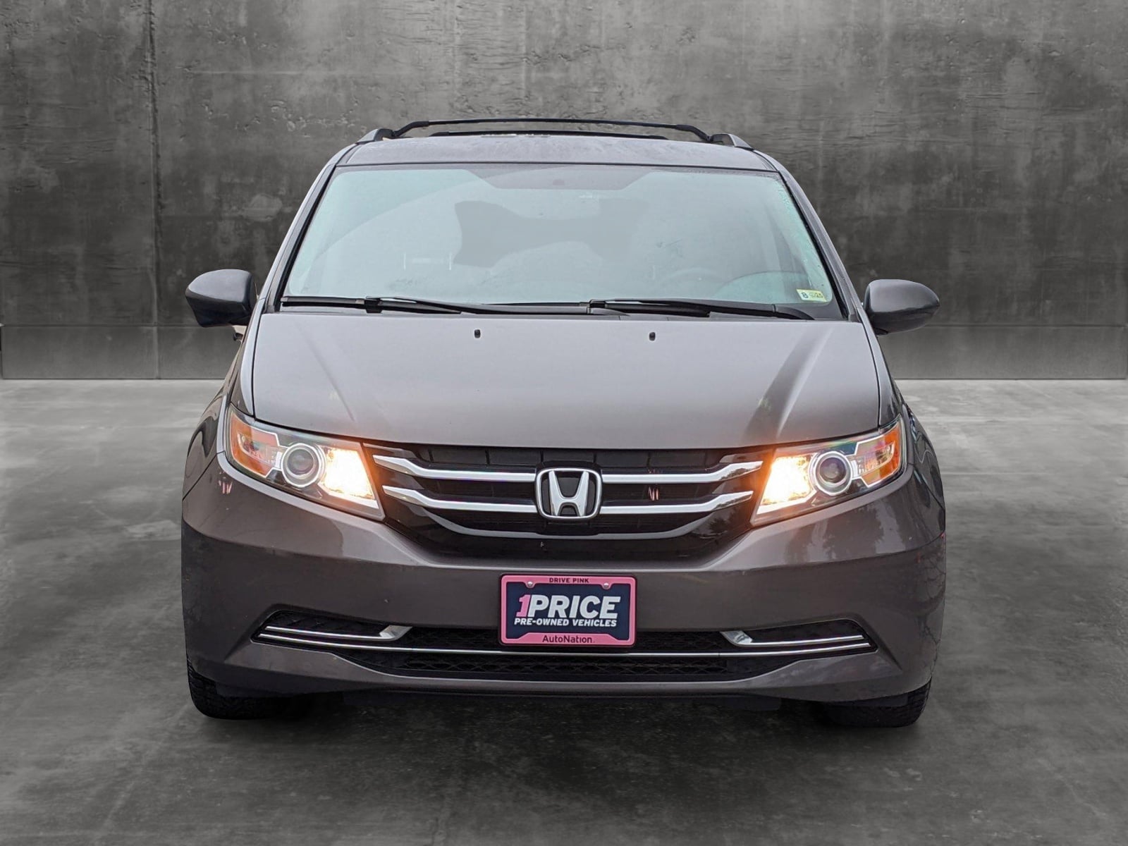 Used 2016 Honda Odyssey SE with VIN 5FNRL5H30GB155878 for sale in Sterling, VA