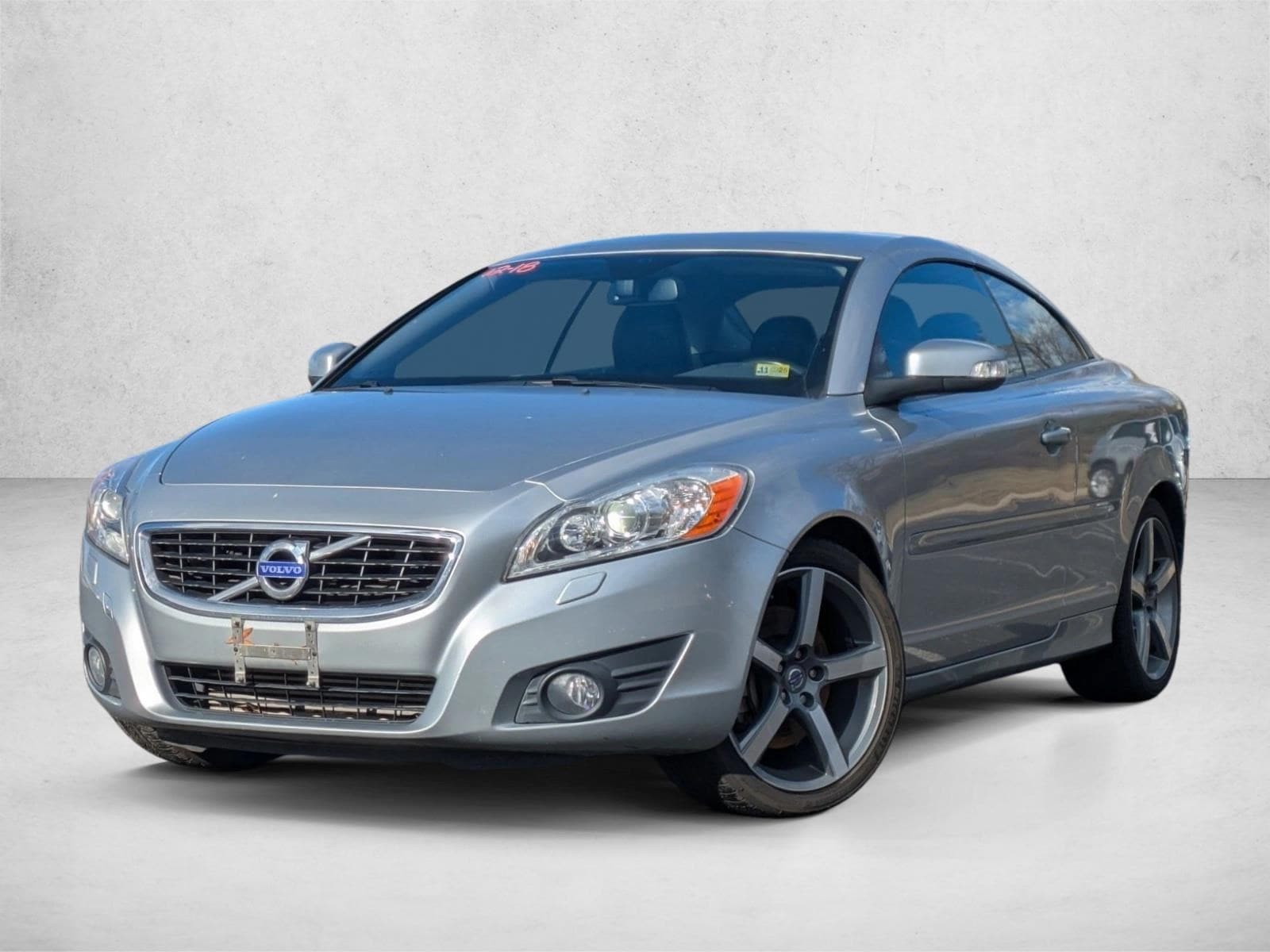 2012 Volvo C70 T5's photo