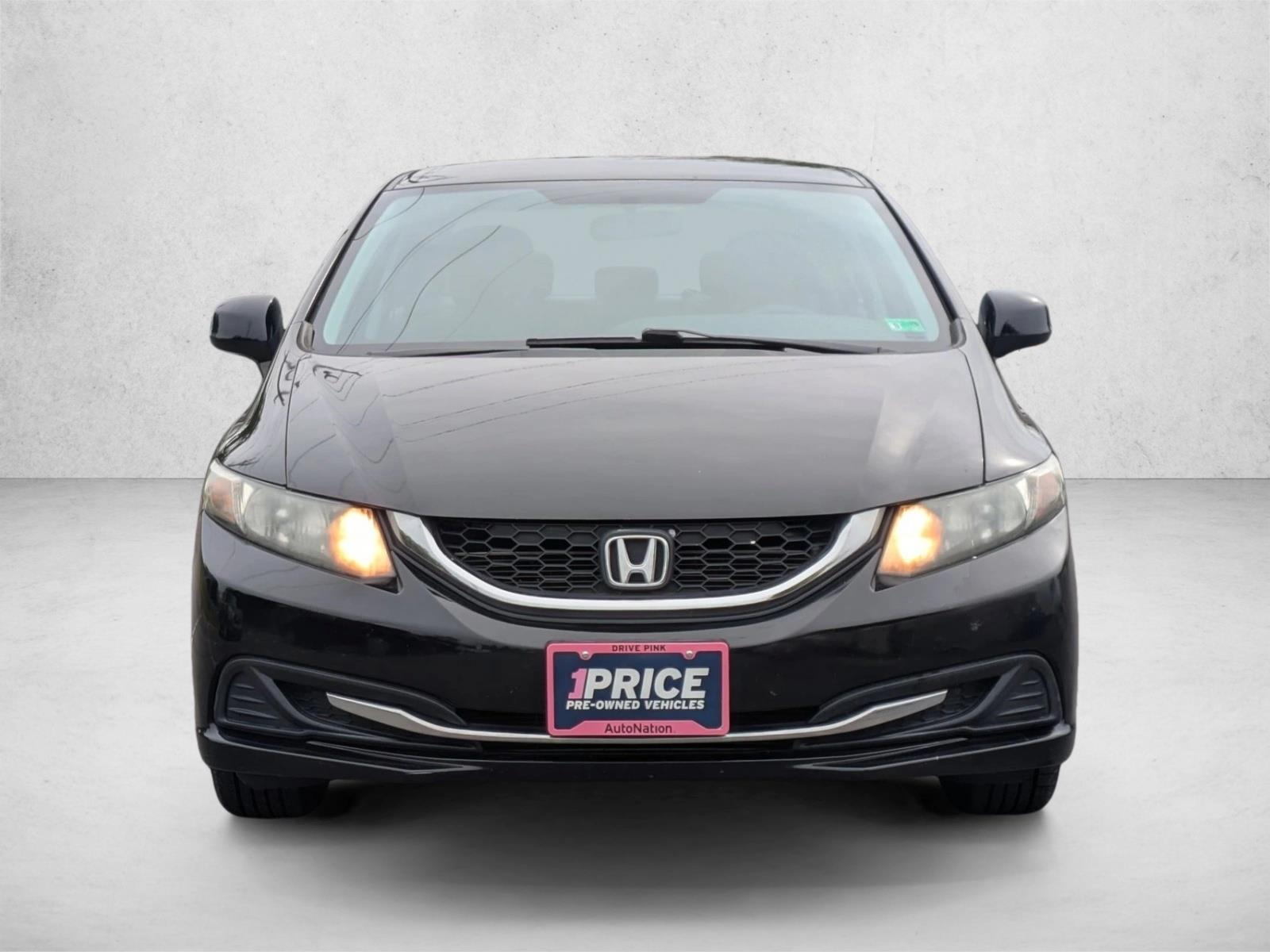 2013 Honda Civic LX photo 2